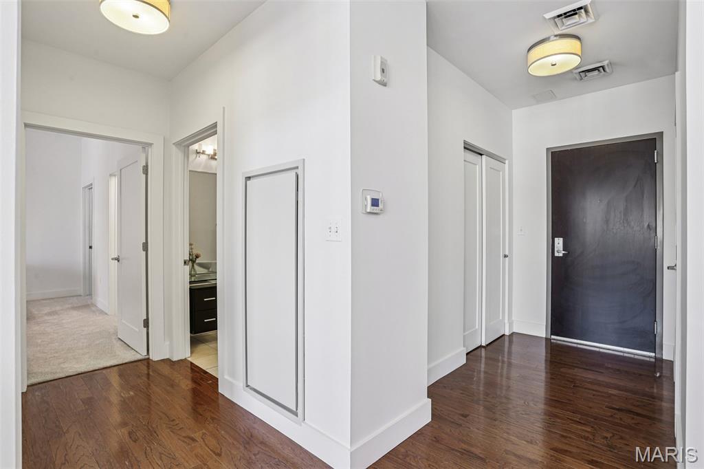9 N Euclid Avenue Unit: 612