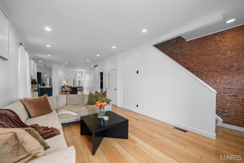 3449 Tennessee Avenue