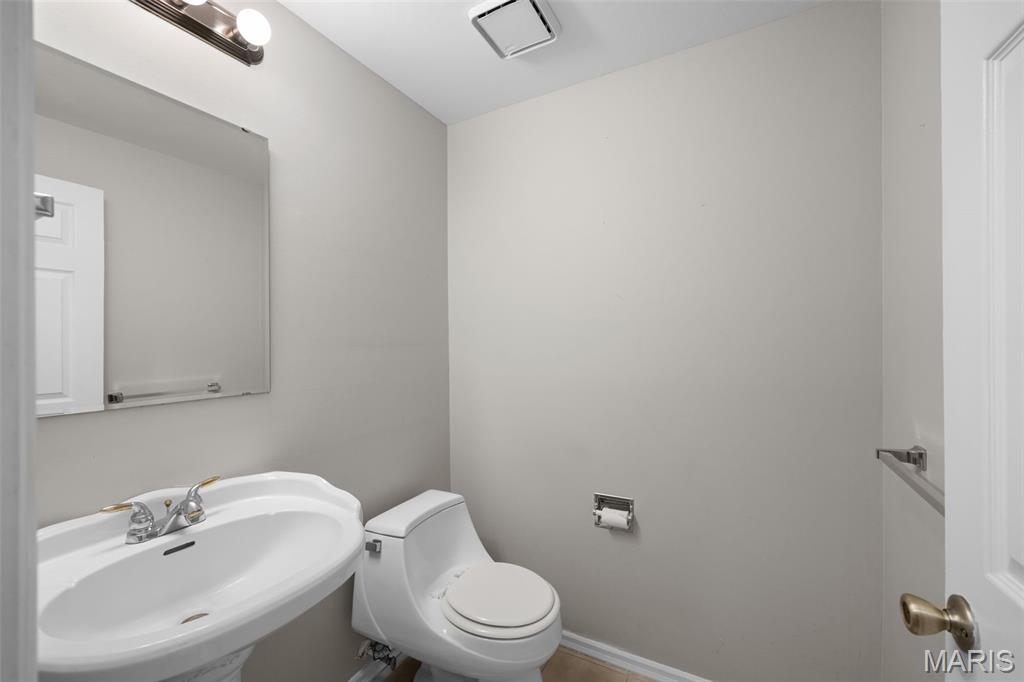 14295 Riverfront Drive