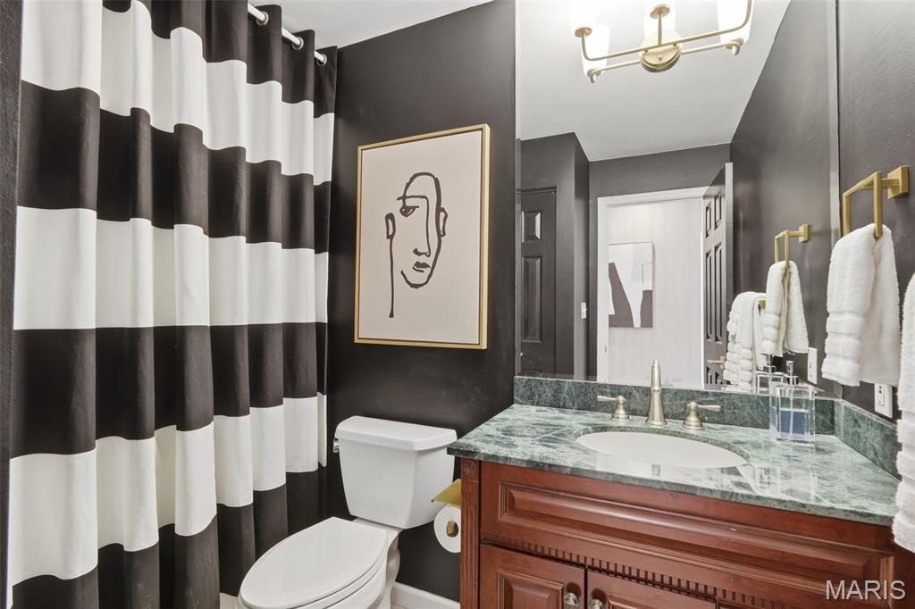 4454 Lindell Boulevard Unit: 27