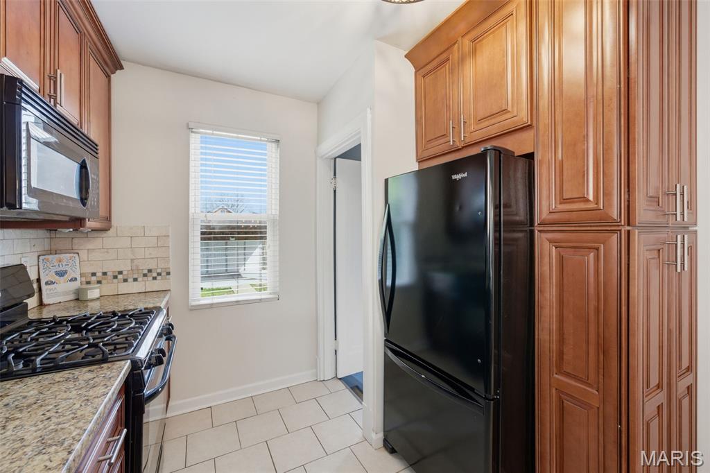 5447 Eichelberger Street