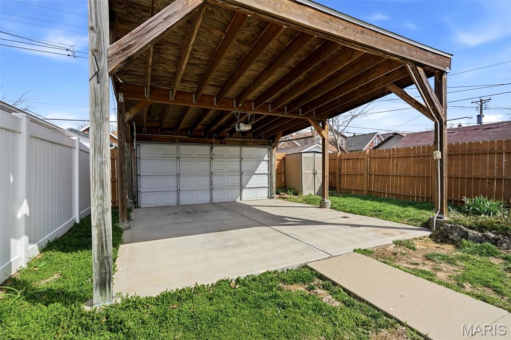 5447 Eichelberger Street