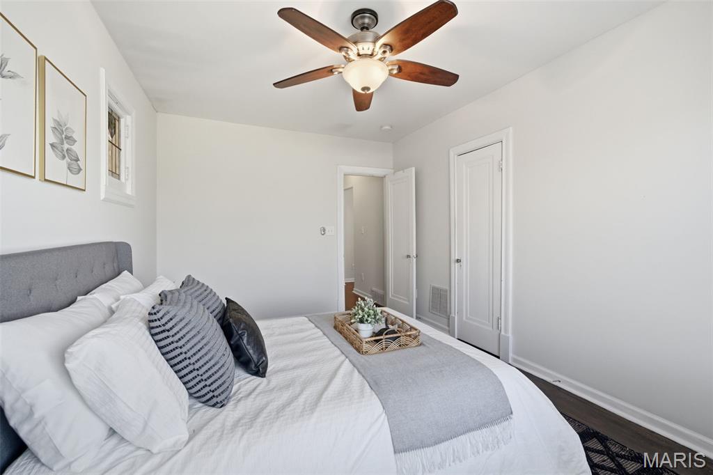 5447 Eichelberger Street