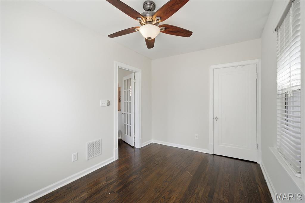 5447 Eichelberger Street