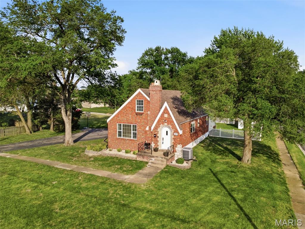 1800 Patterson Road