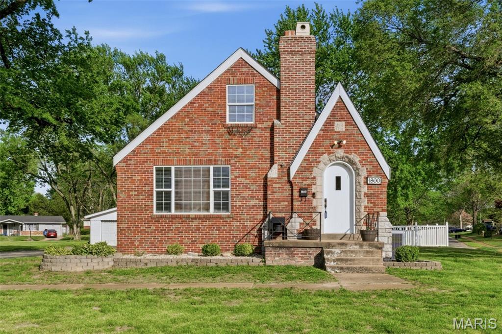 1800 Patterson Road