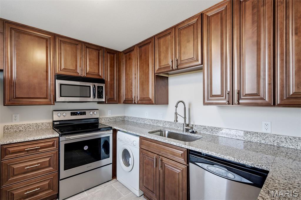 5630 Pershing Avenue Unit: 46