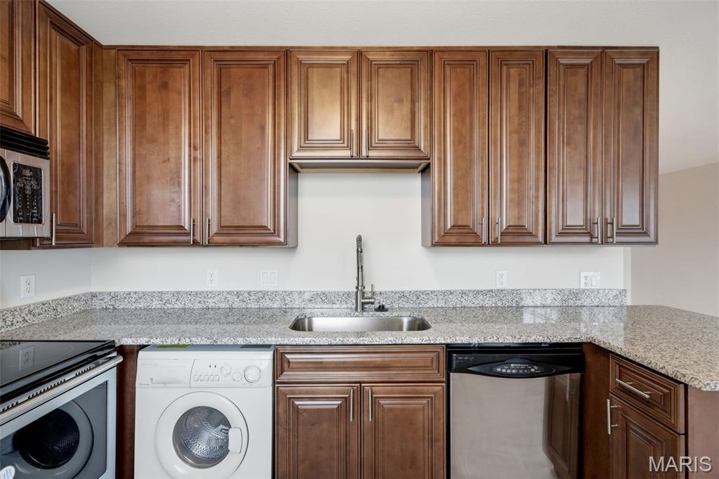5630 Pershing Avenue Unit: 46