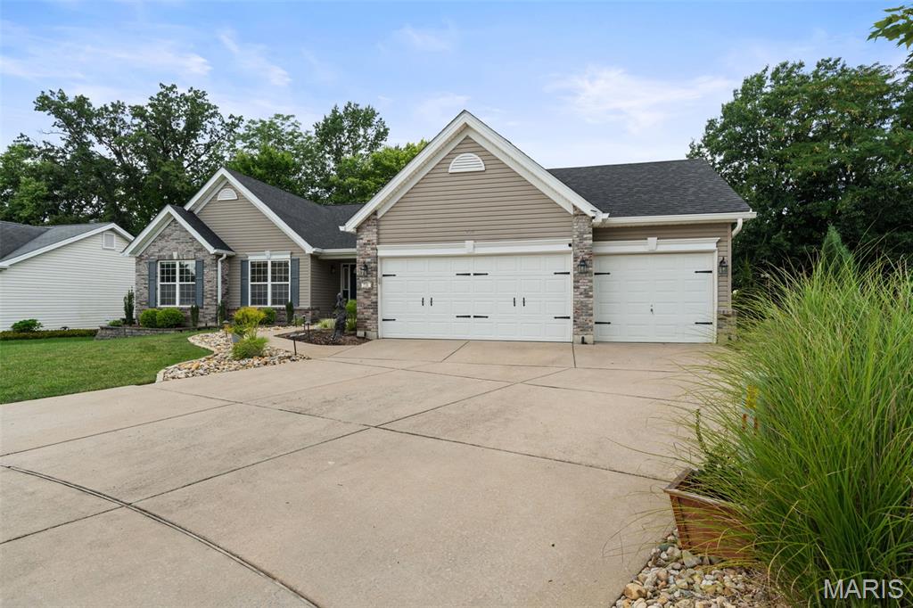 731 Autumnwood Forest Drive