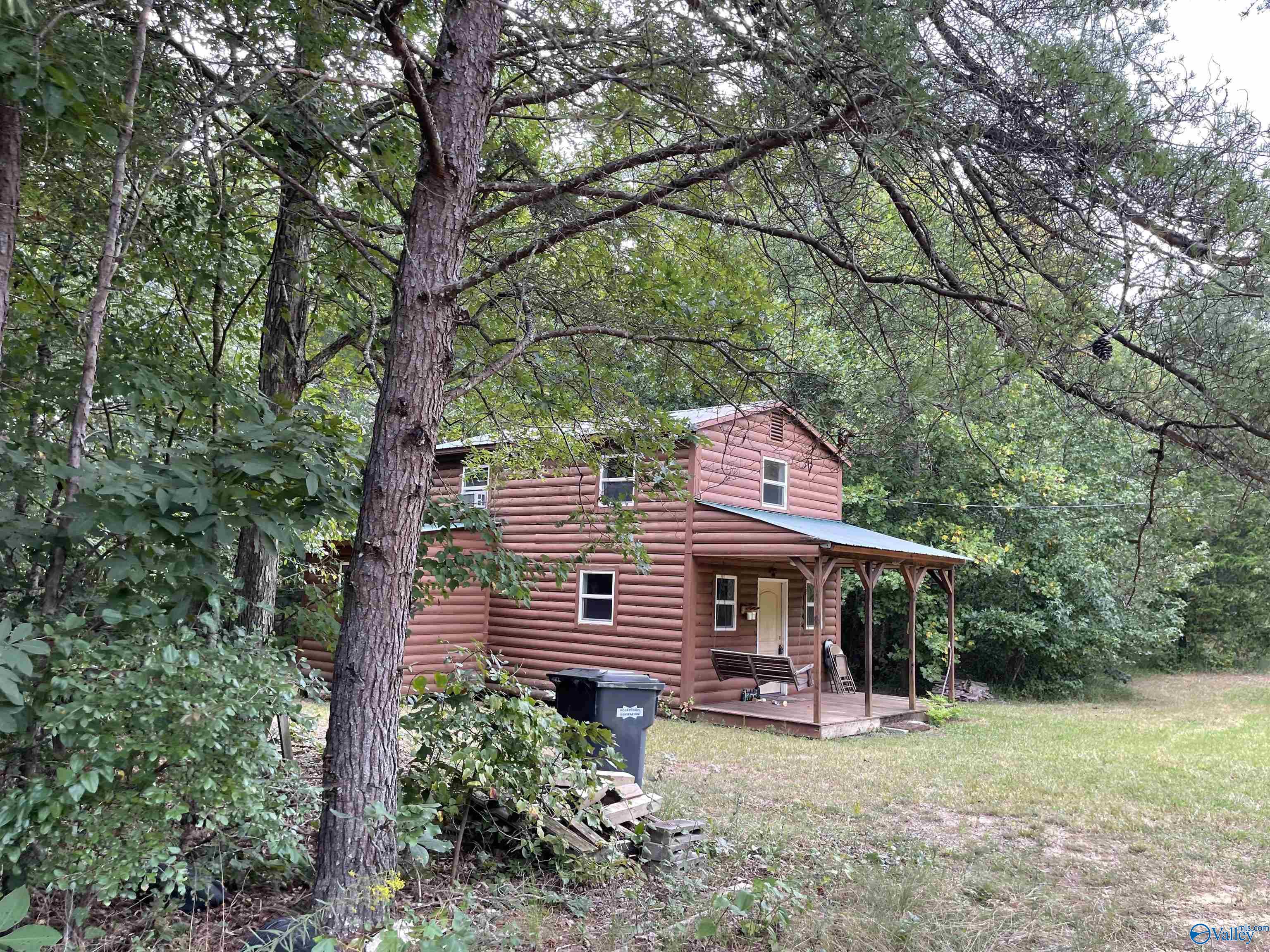 1890 County Road 751
