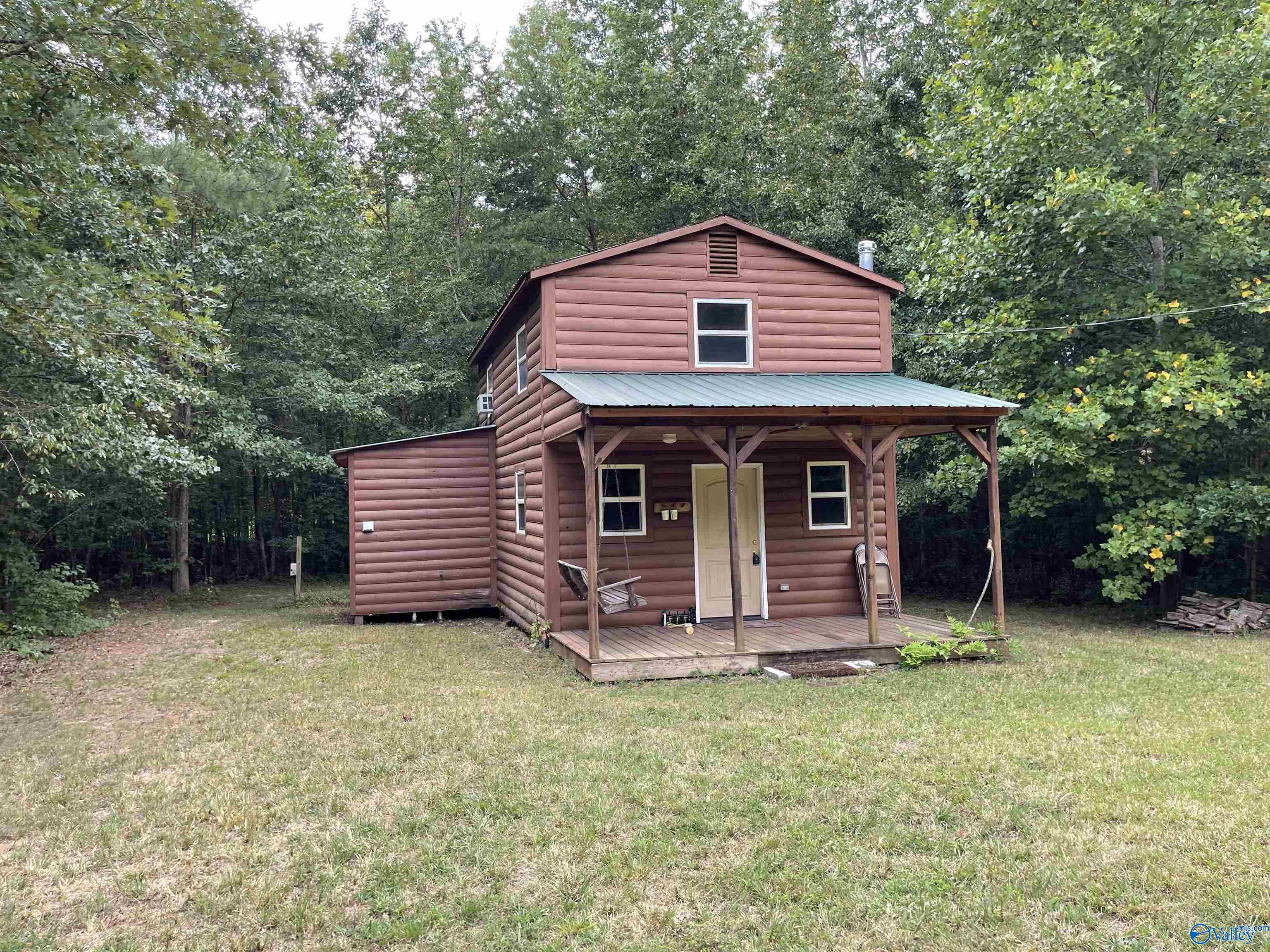 1890 County Road 751