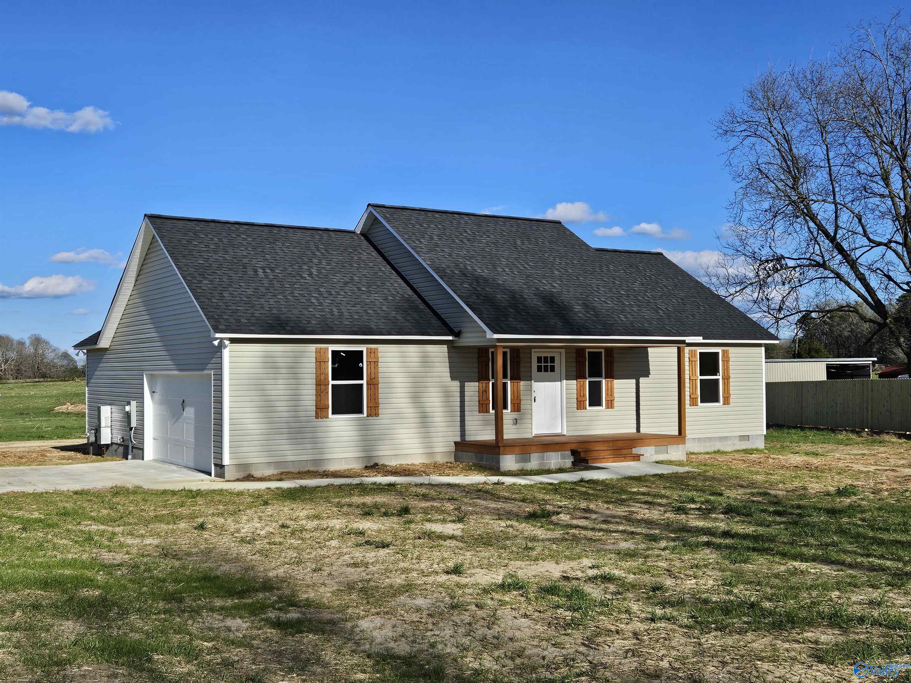 4493 County Road 78
