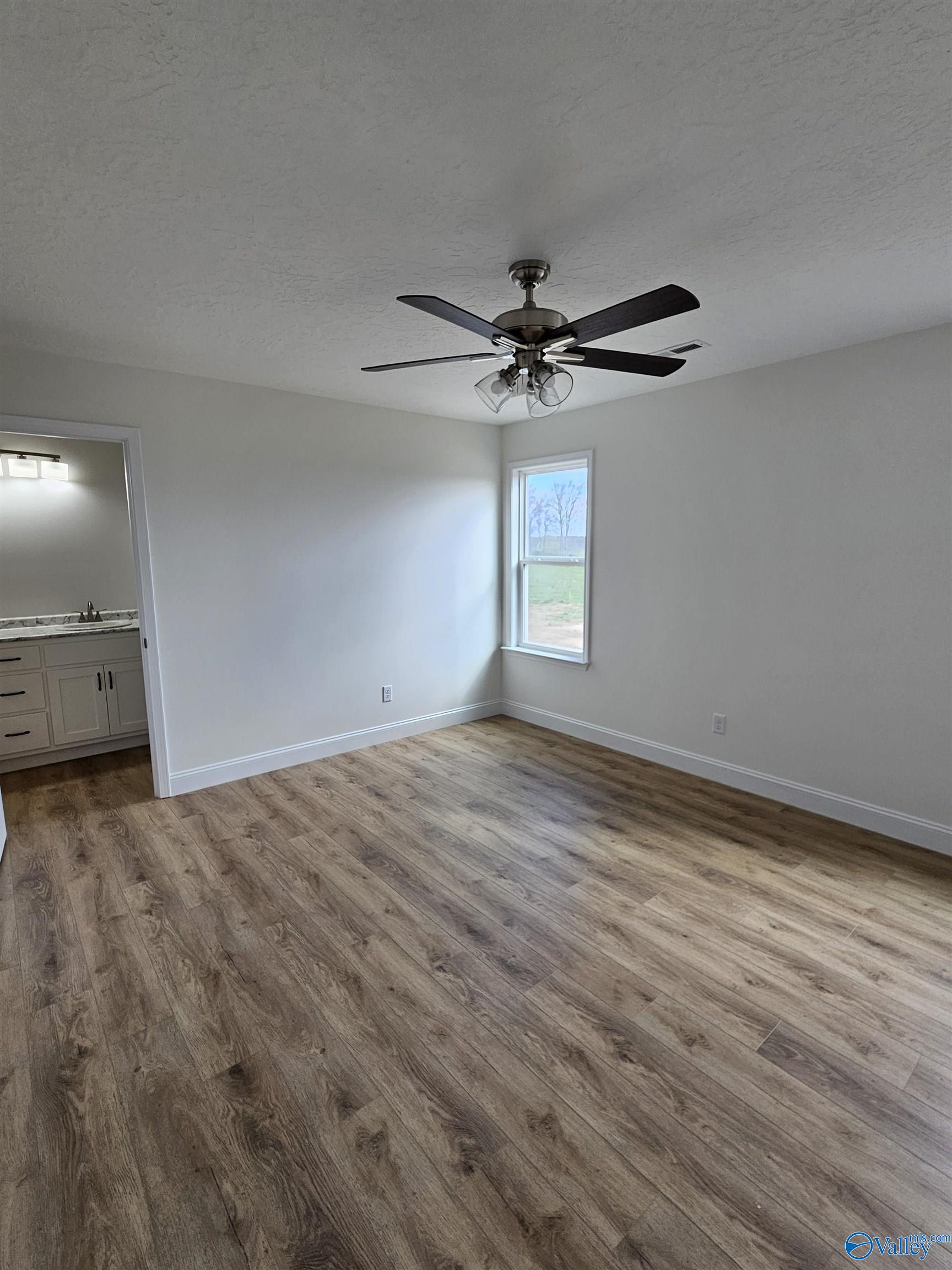 4493 County Road 78