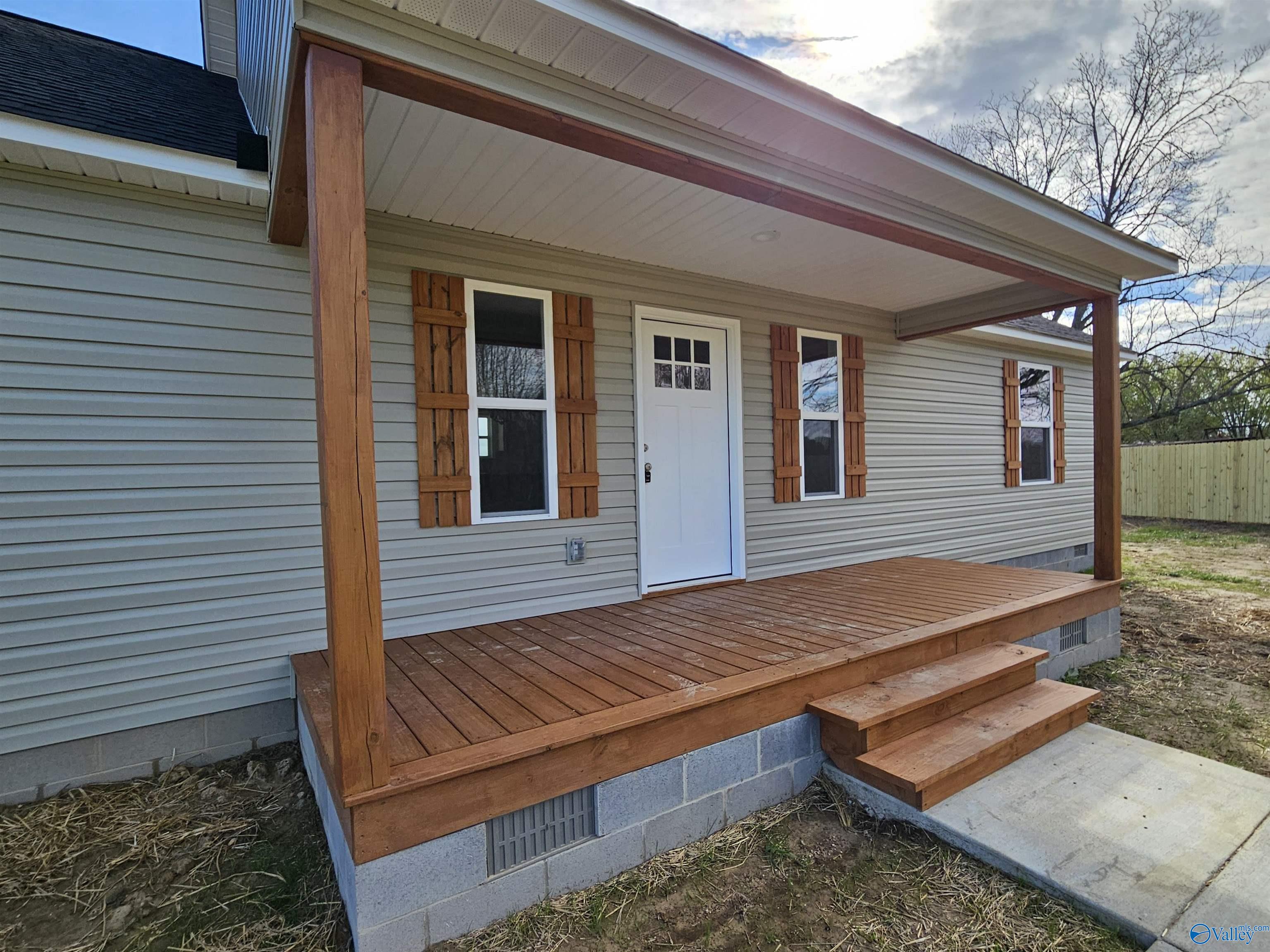 4493 County Road 78