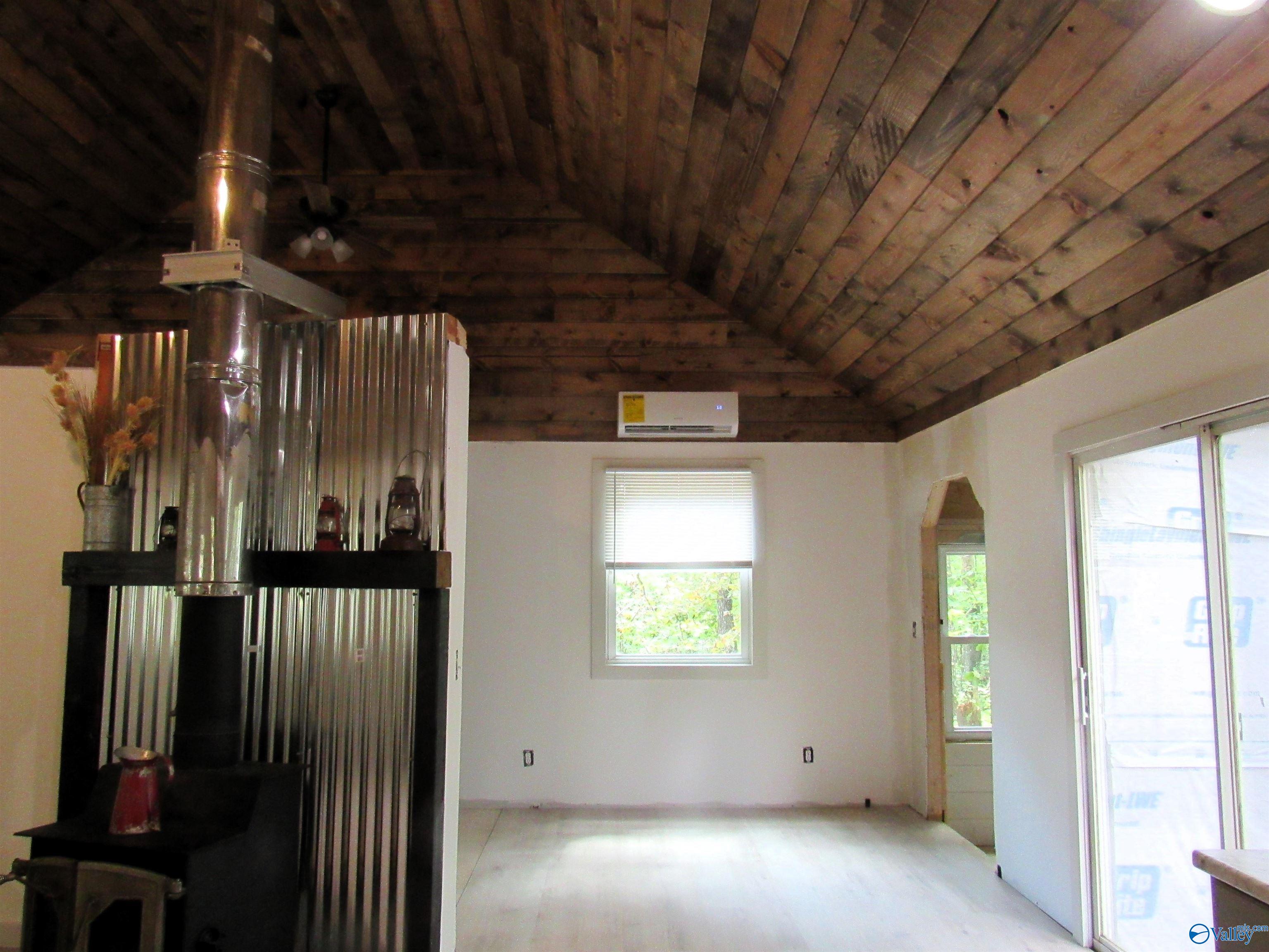 300 County Road 871
