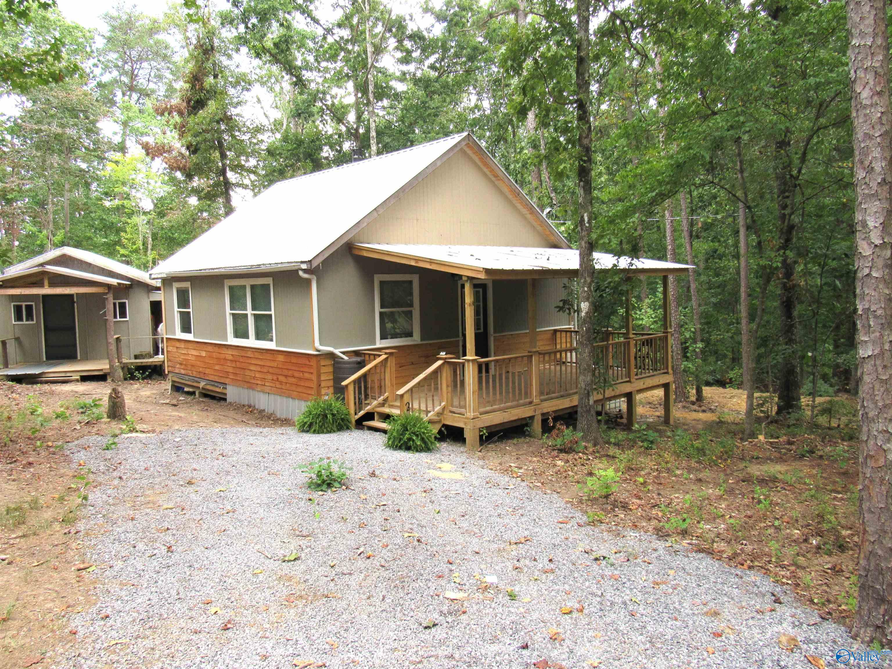 300 County Road 871