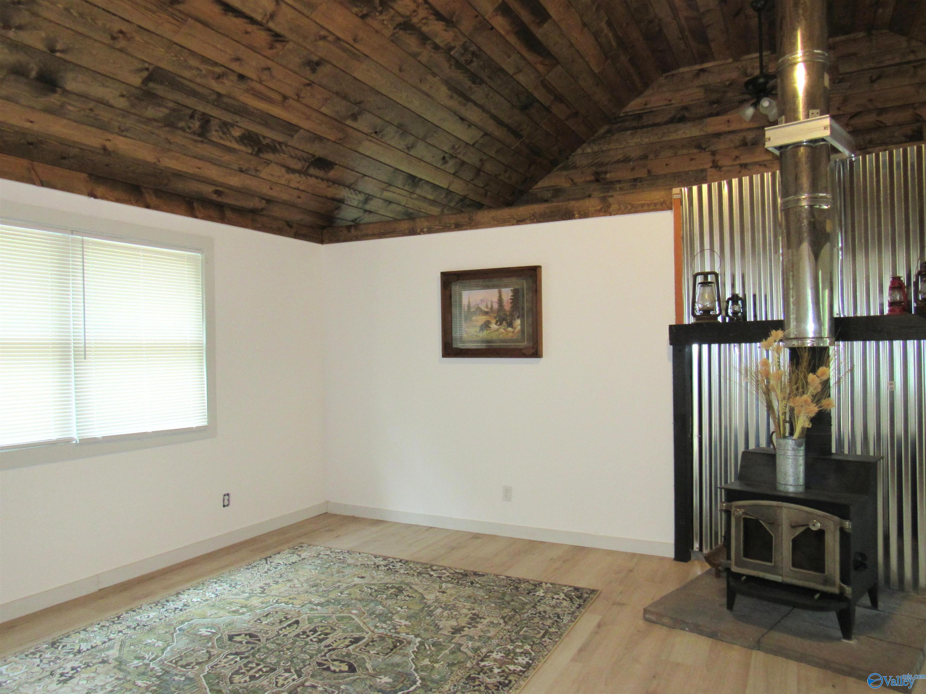 300 County Road 871