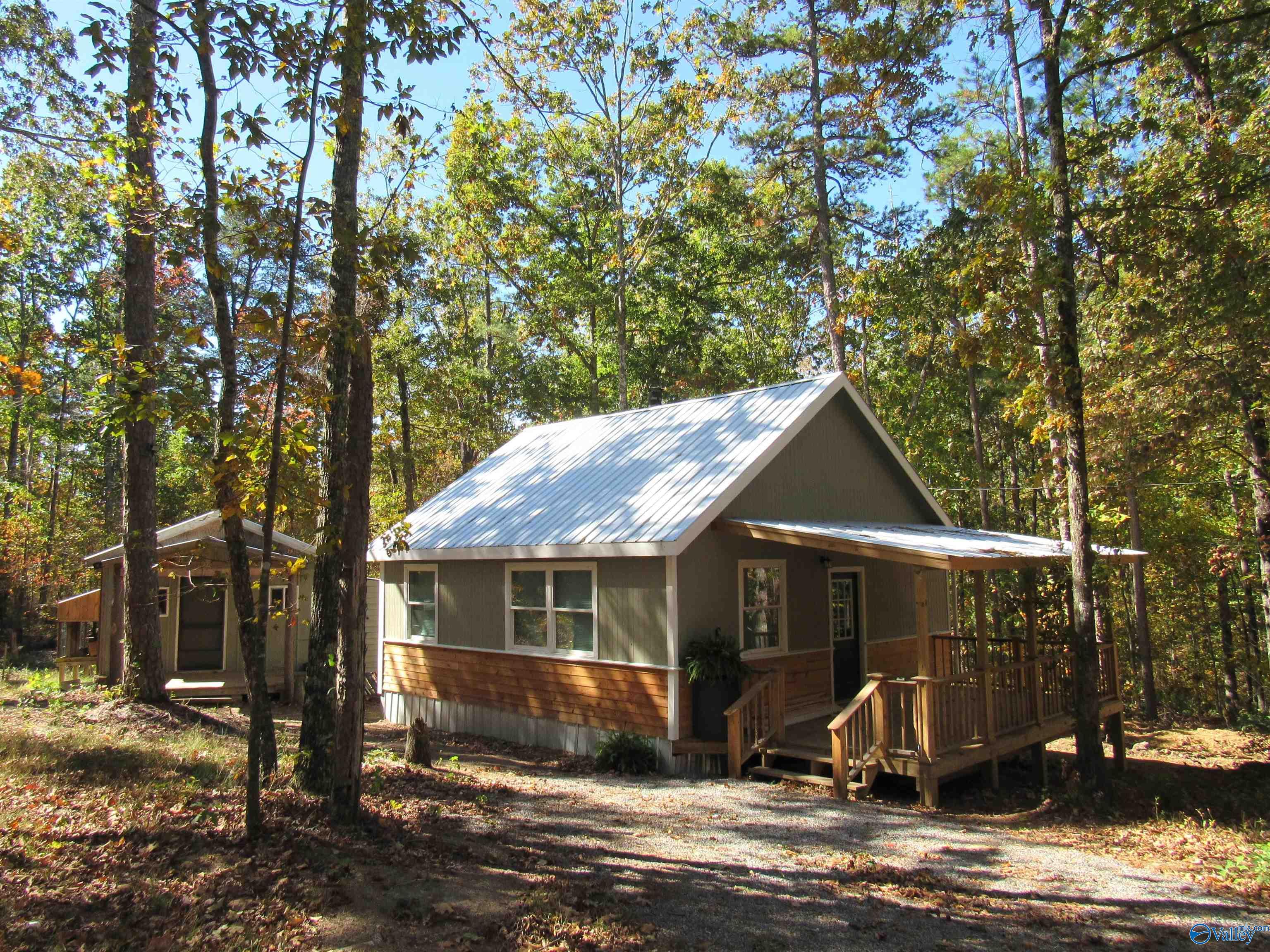 300 County Road 871