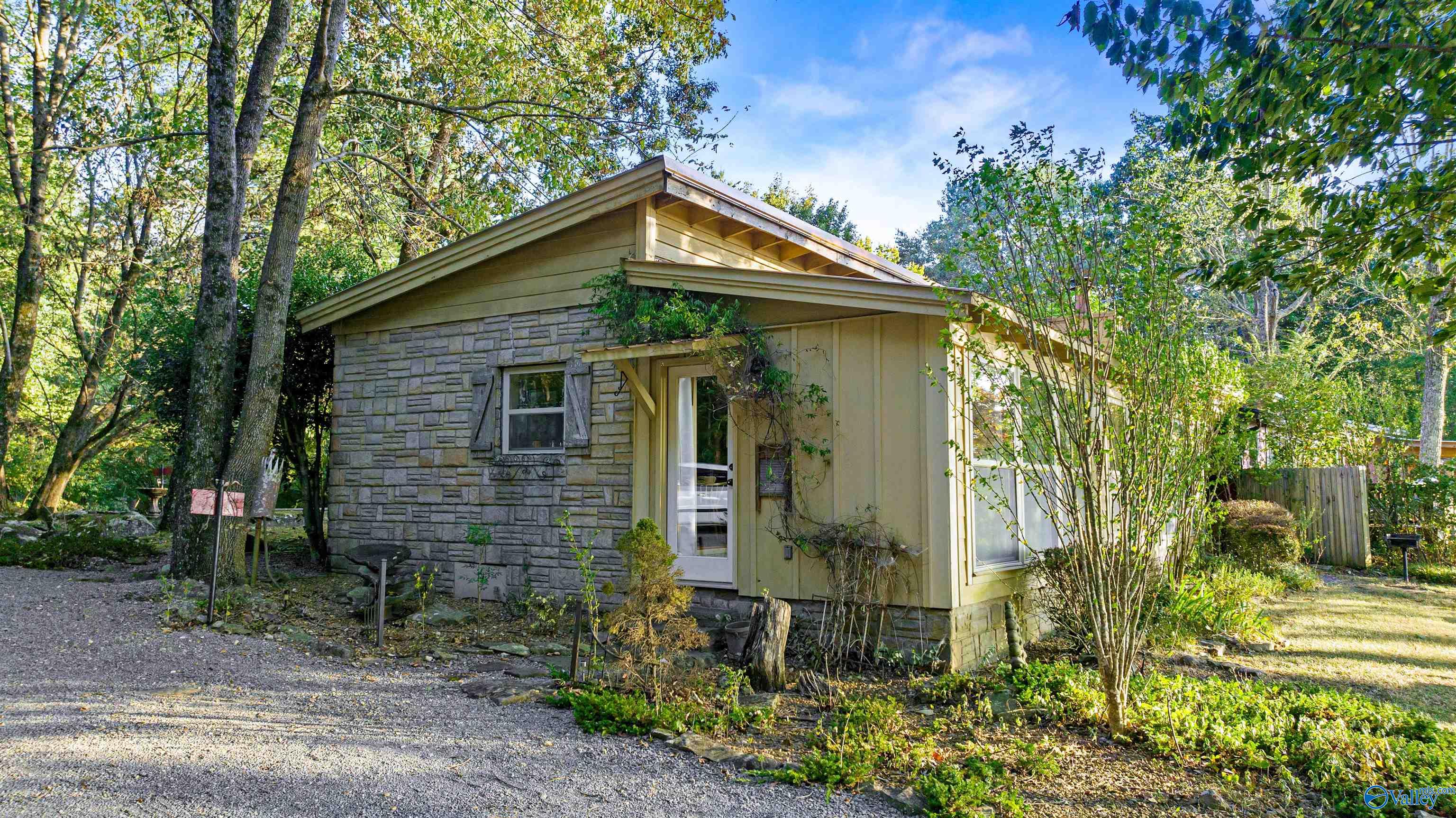 16569 County Road 89