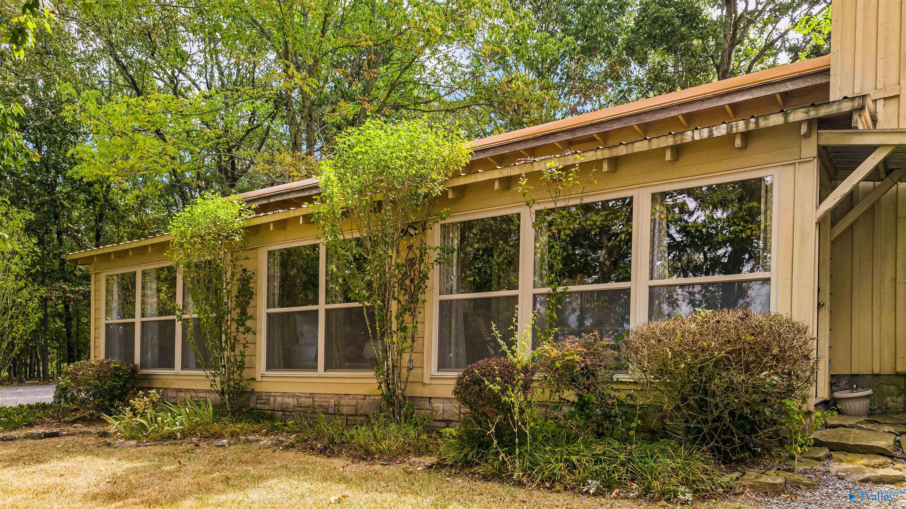 16569 County Road 89
