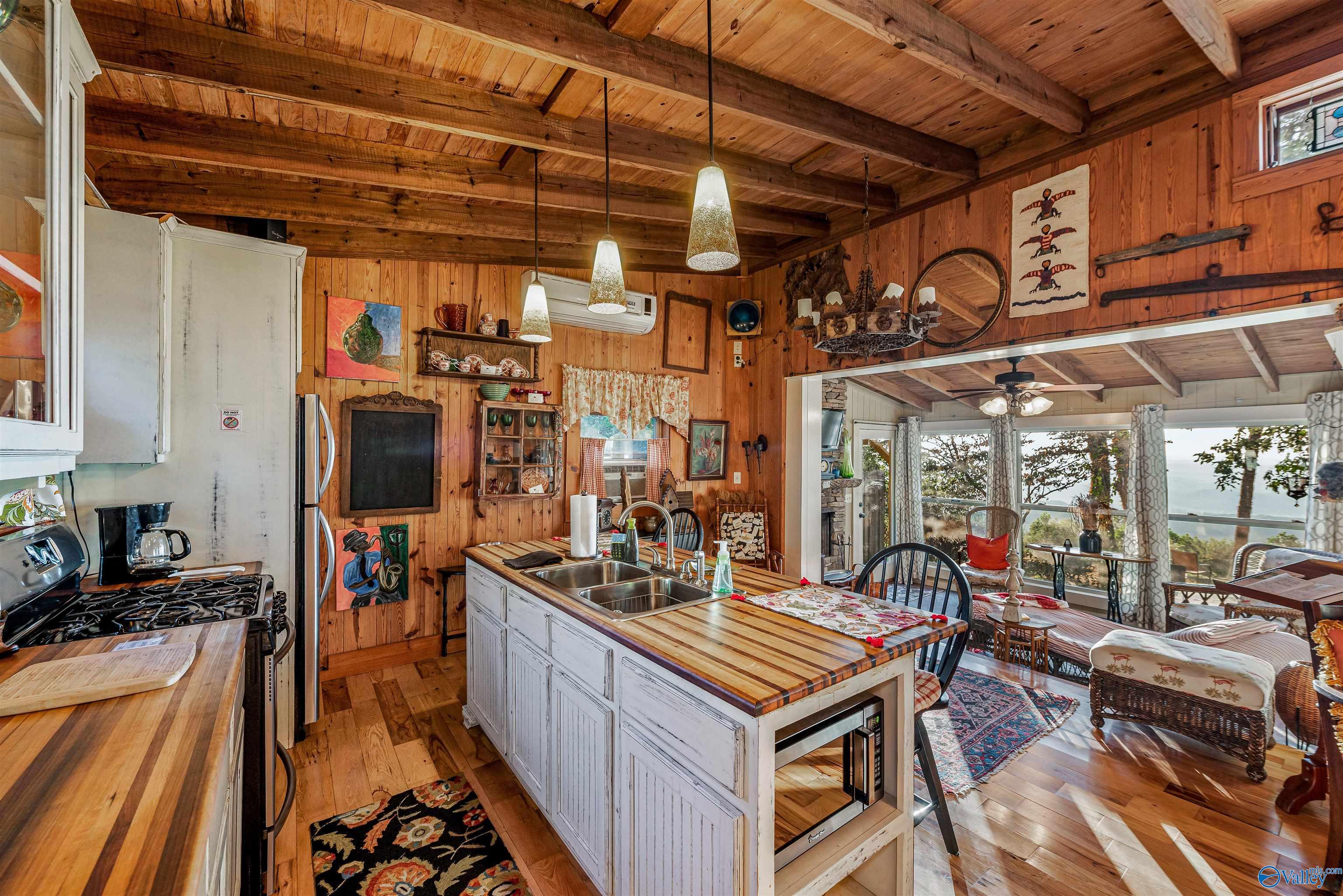 16569 County Road 89