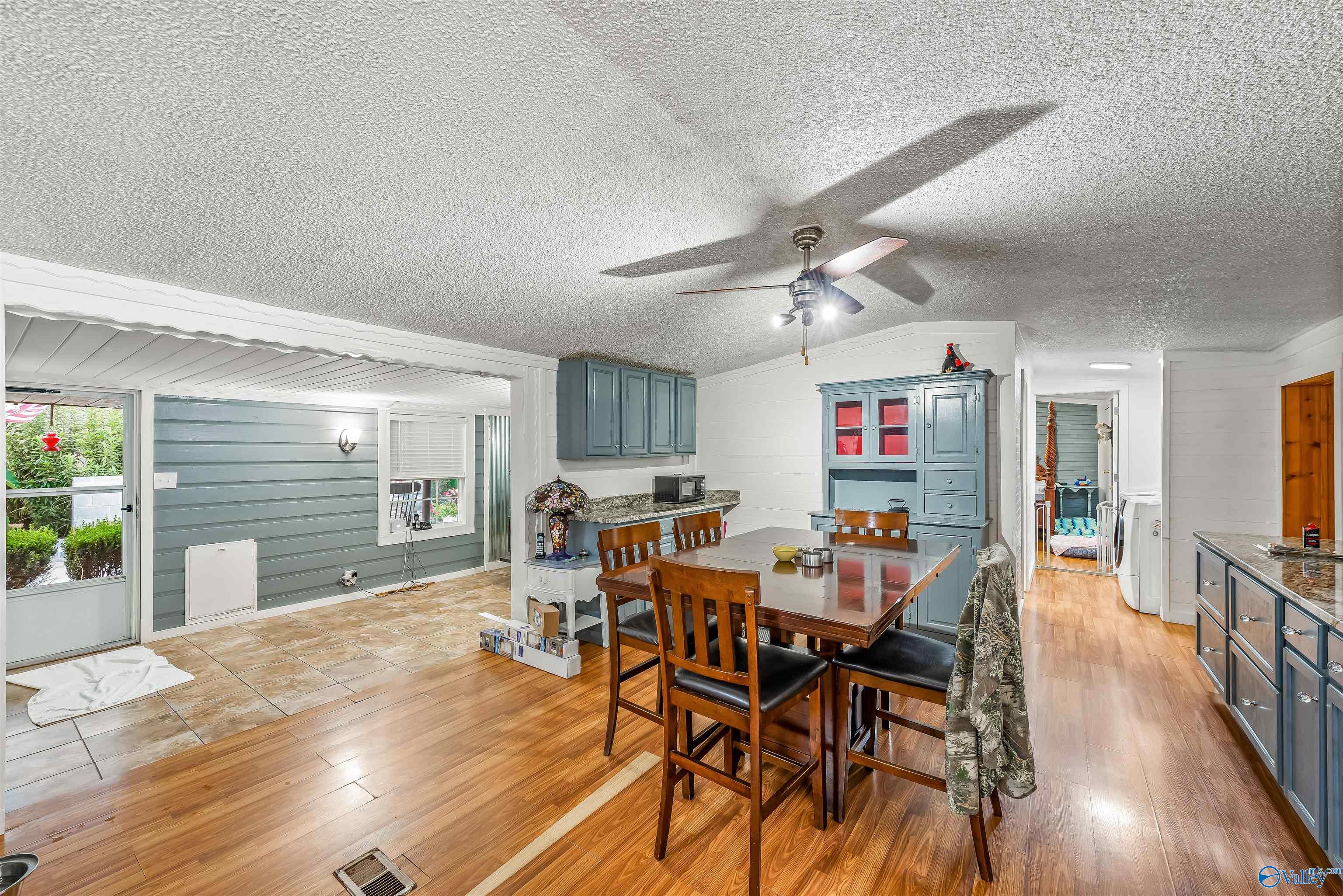 1875 County Road 270