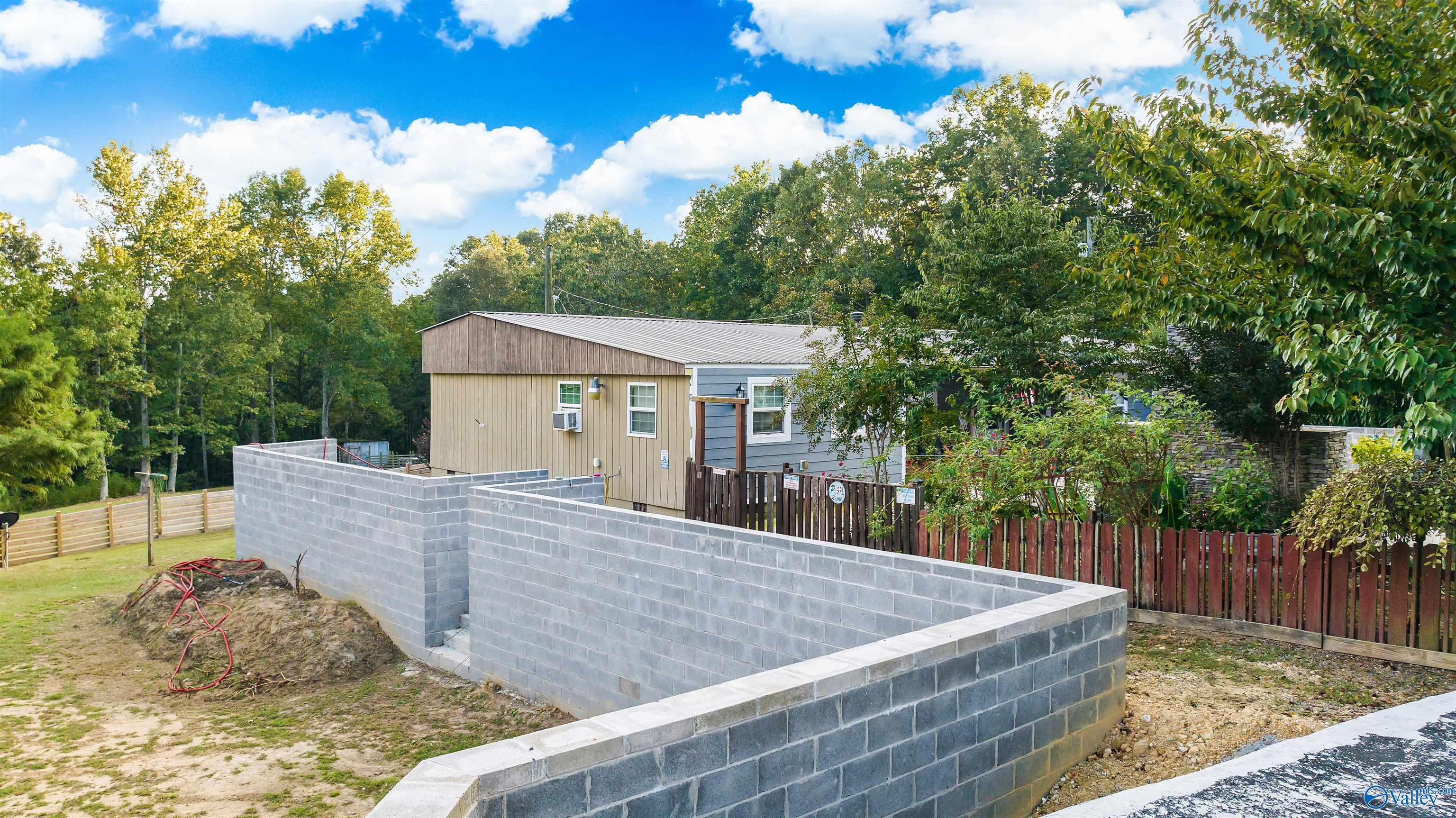 1875 County Road 270