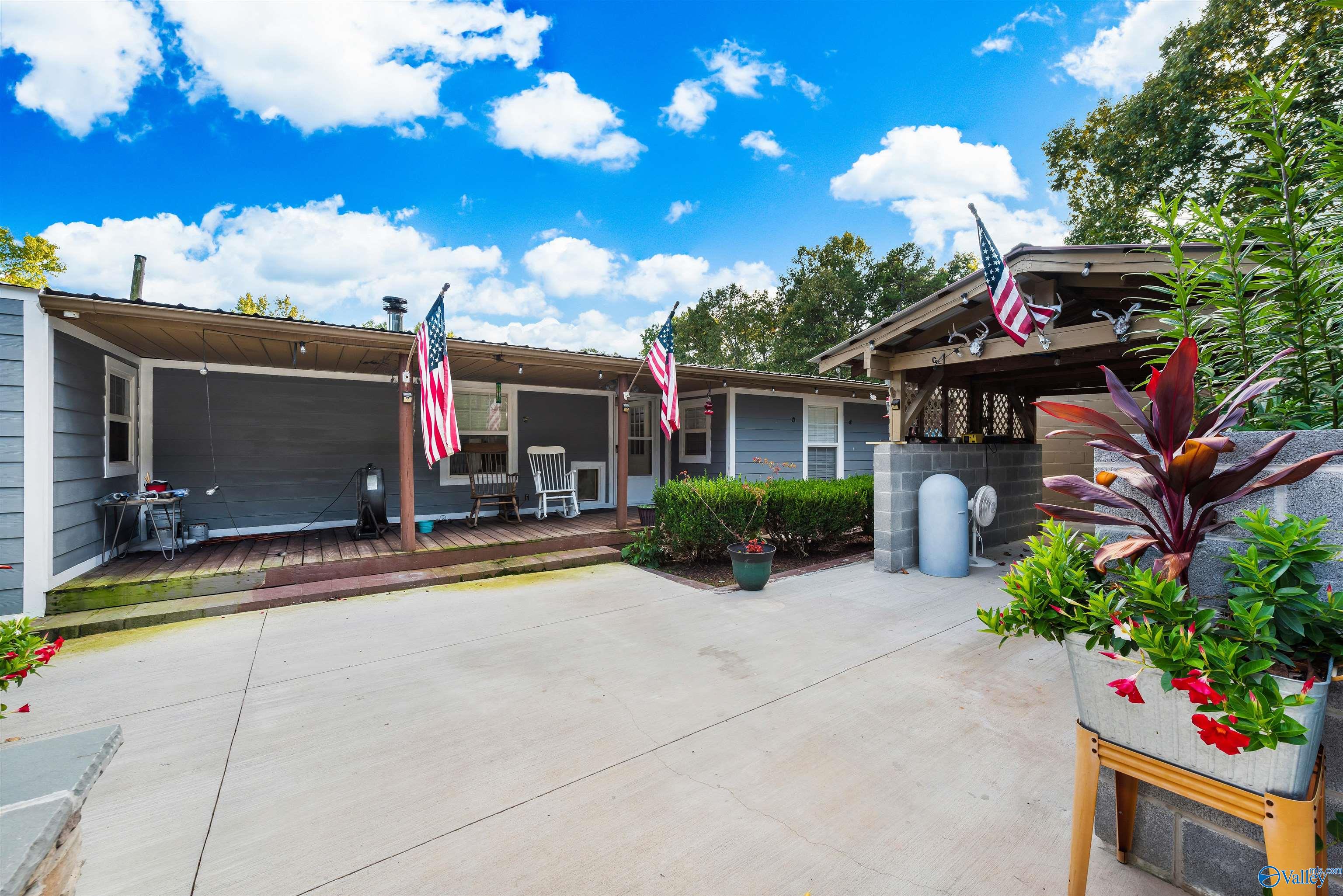 1875 County Road 270