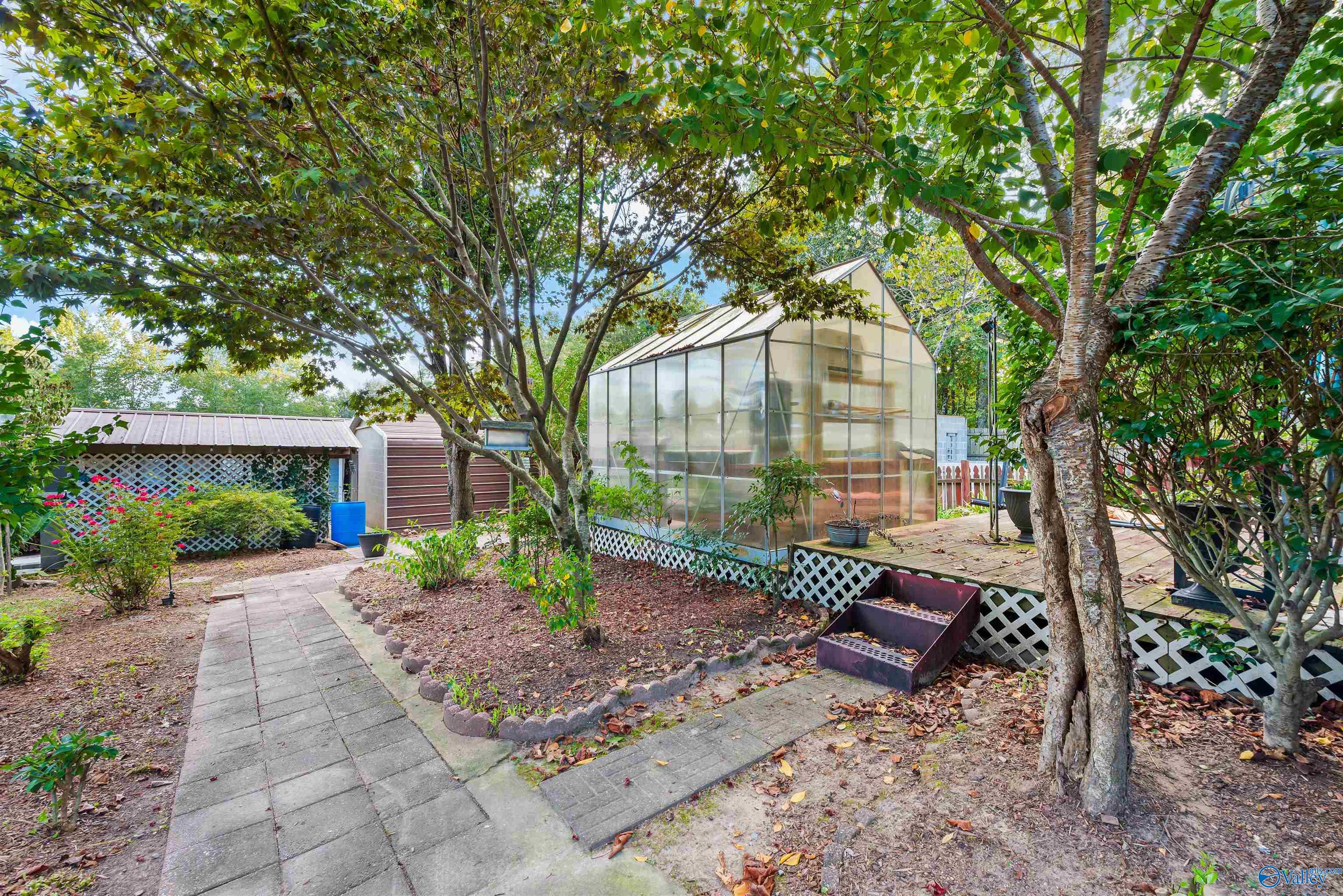 1875 County Road 270