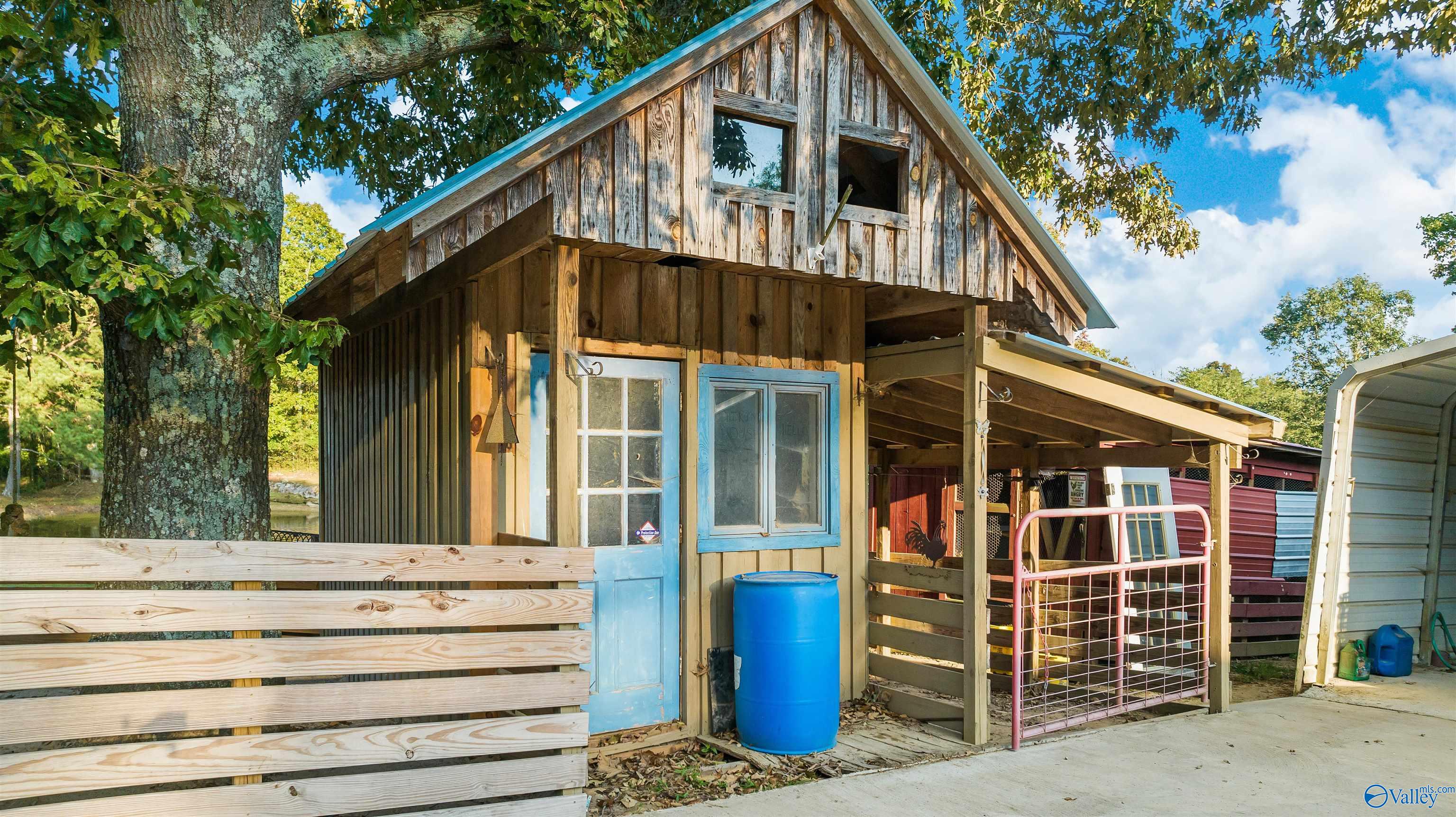 1875 County Road 270