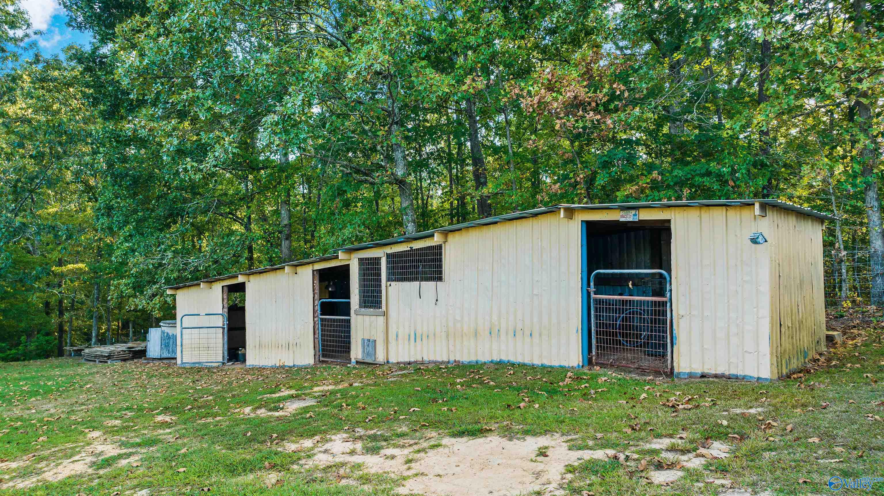 1875 County Road 270