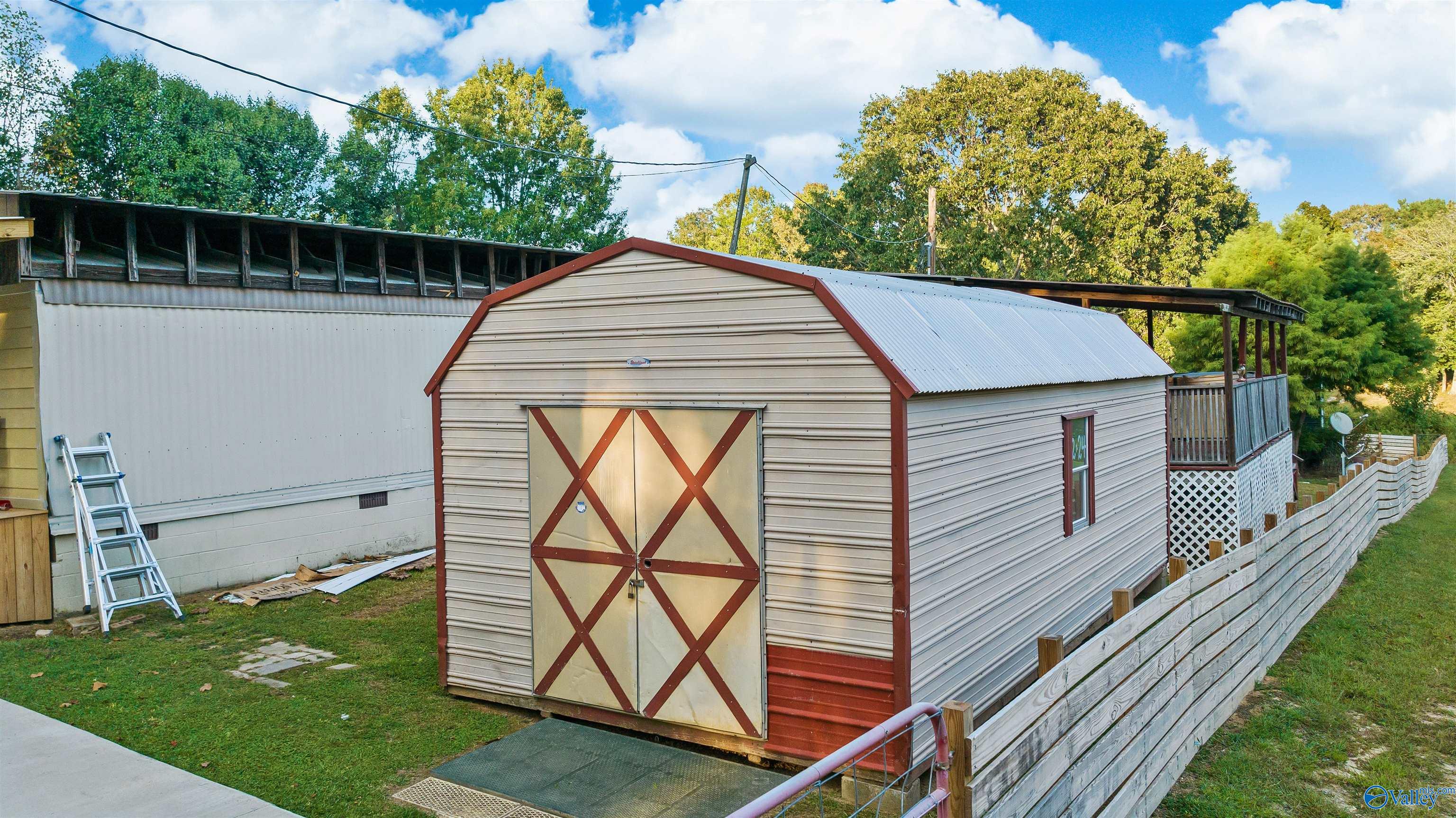1875 County Road 270