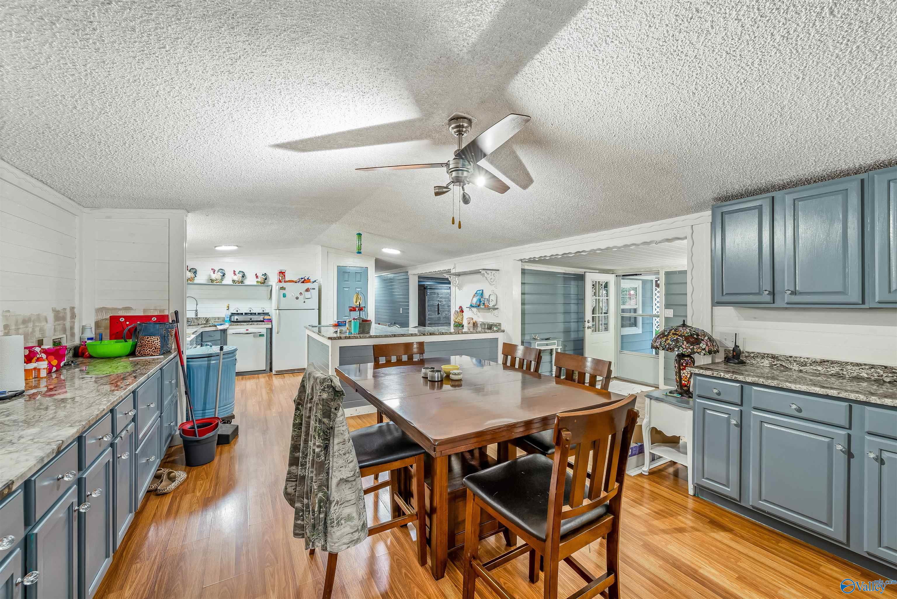 1875 County Road 270