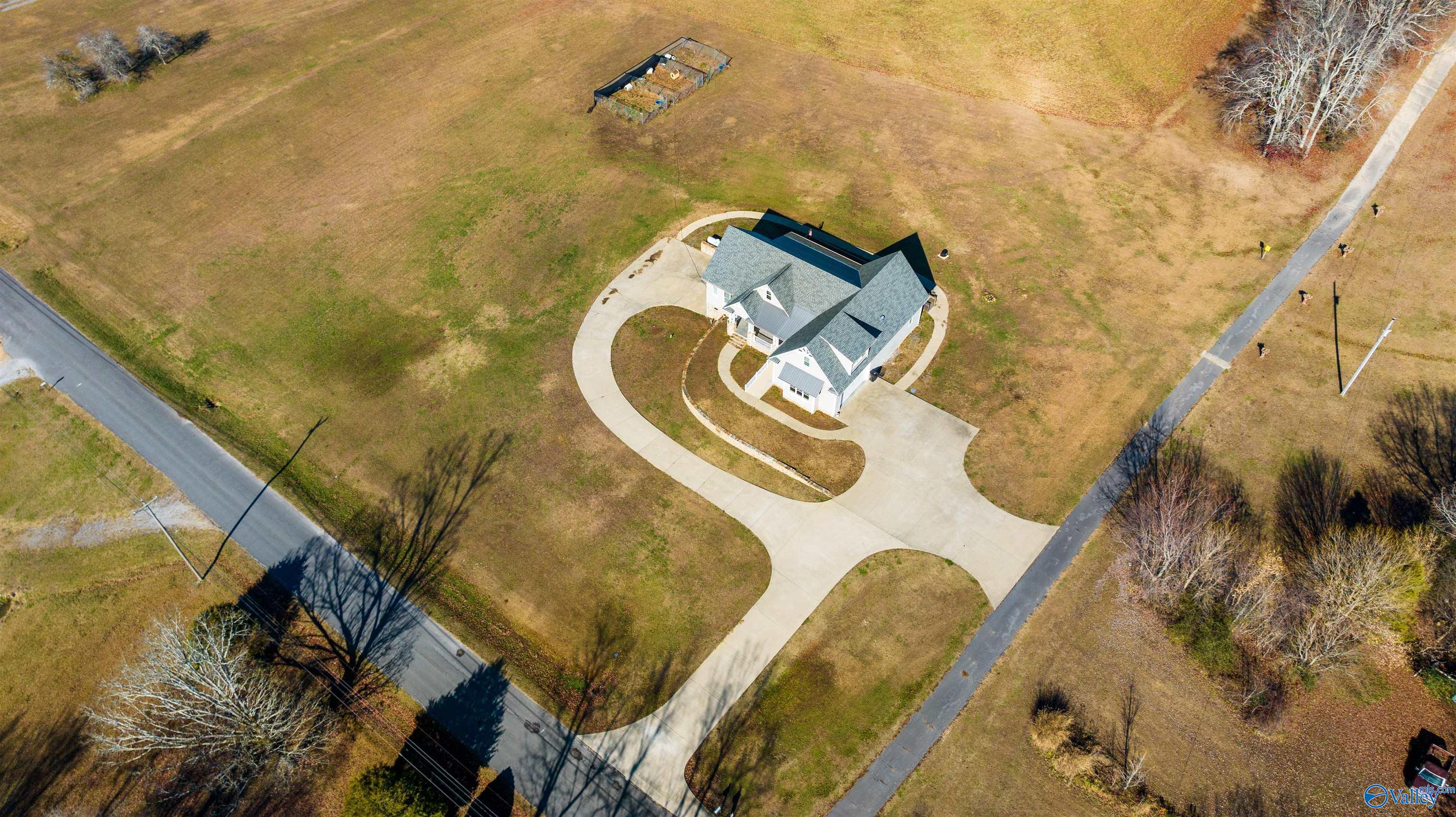 4312 Pumpkin Center Road NE