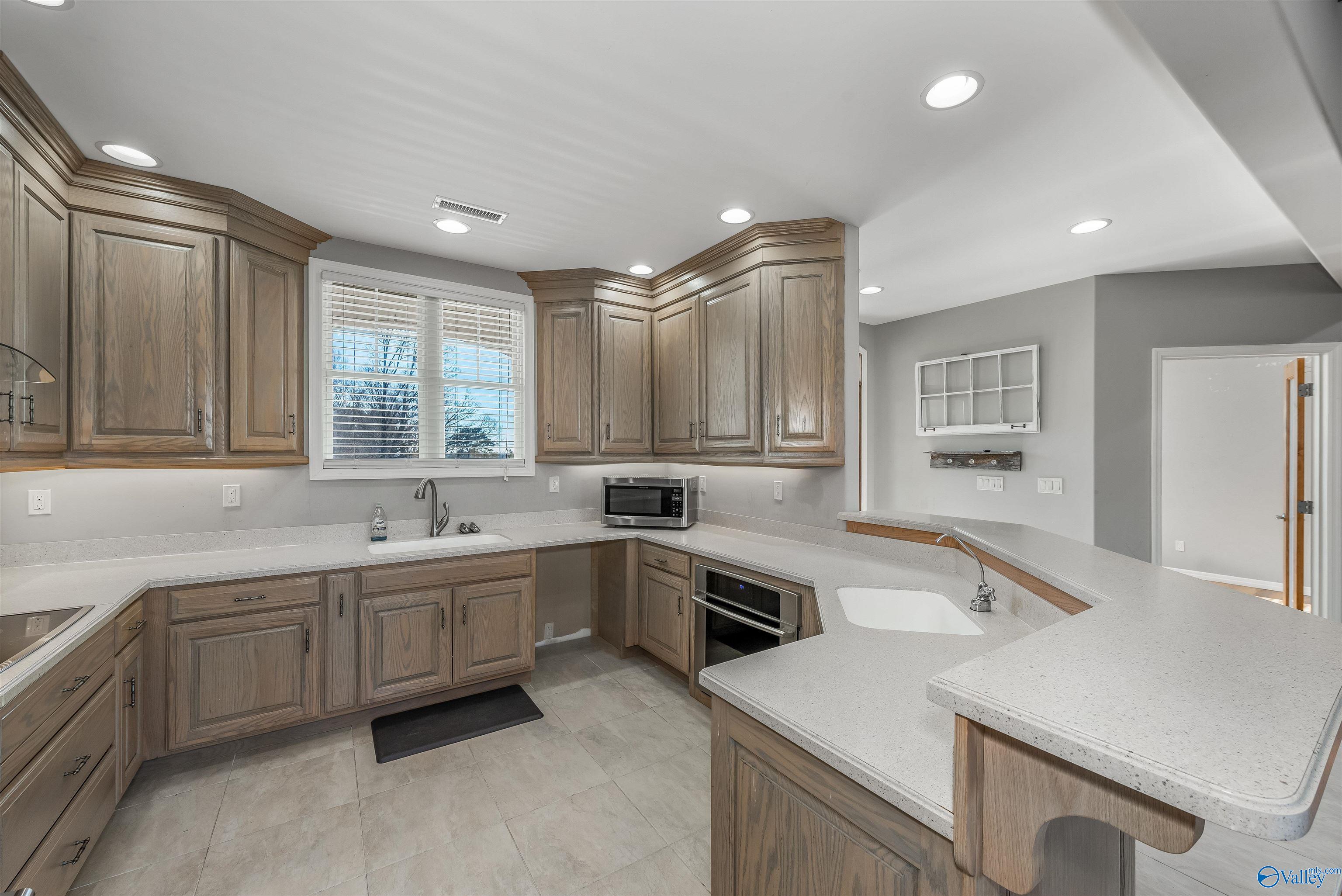 4312 Pumpkin Center Road NE