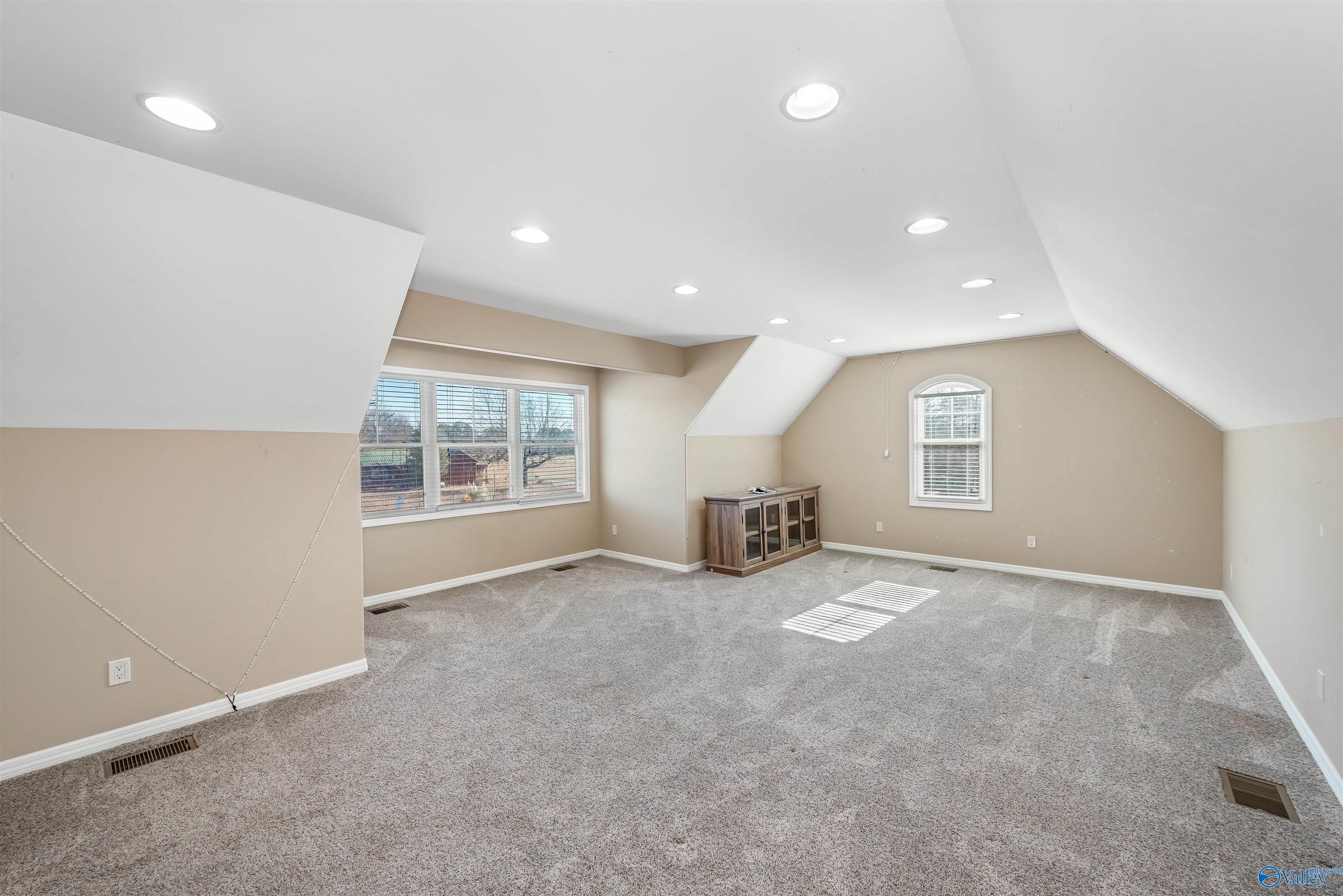 4312 Pumpkin Center Road NE