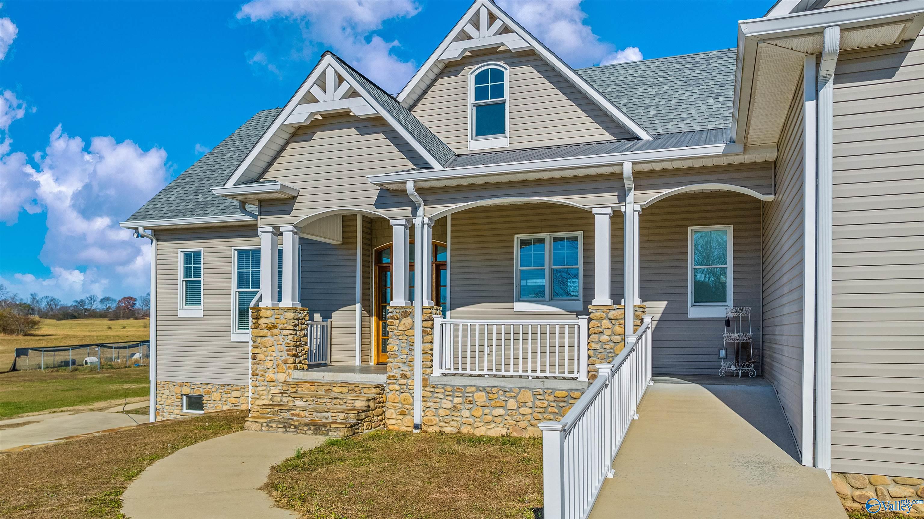 4312 Pumpkin Center Road NE