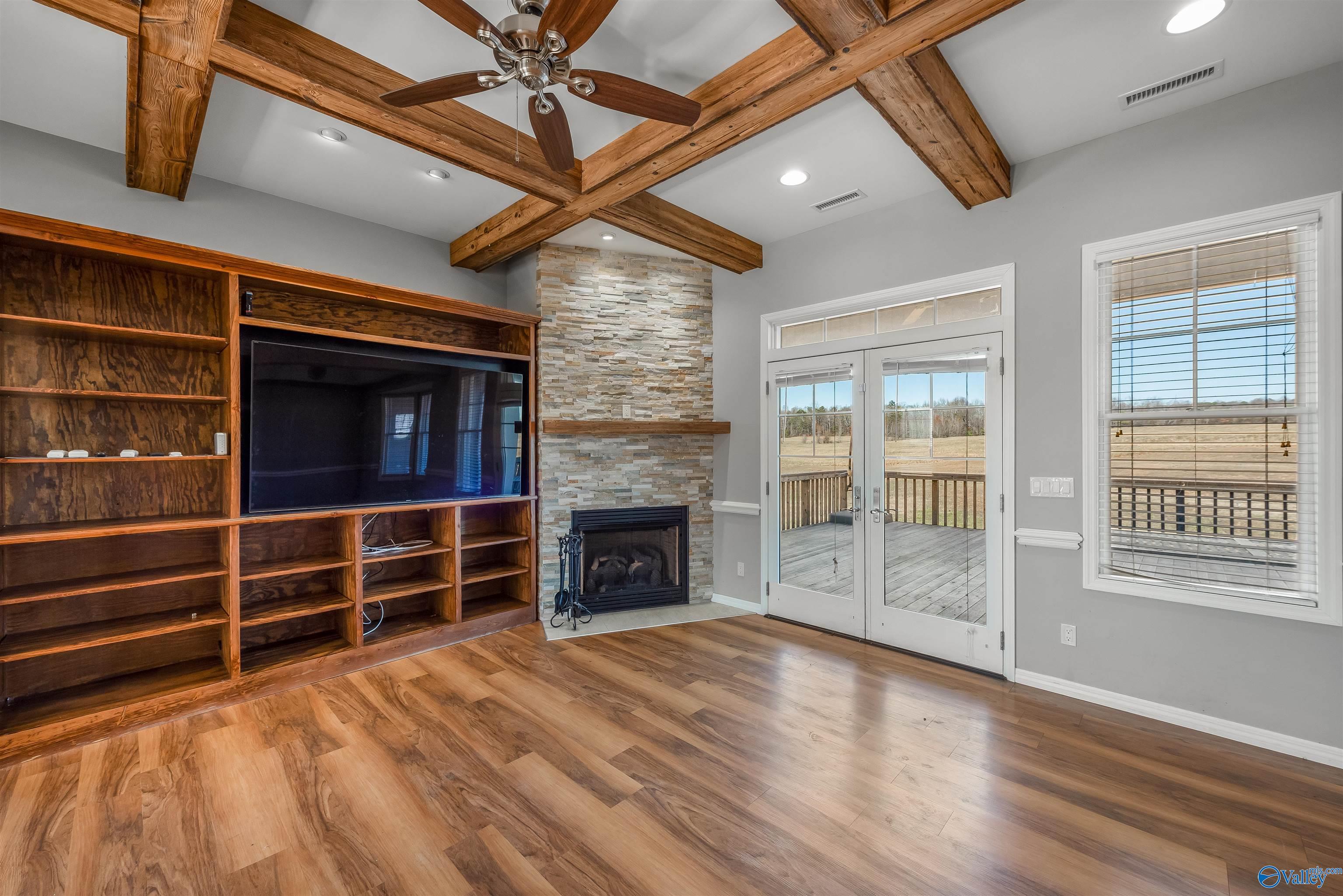 4312 Pumpkin Center Road NE