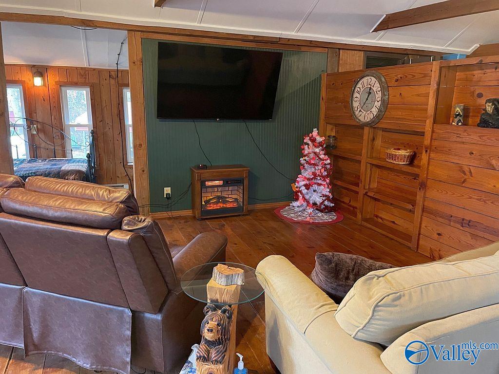 158 County Road 944