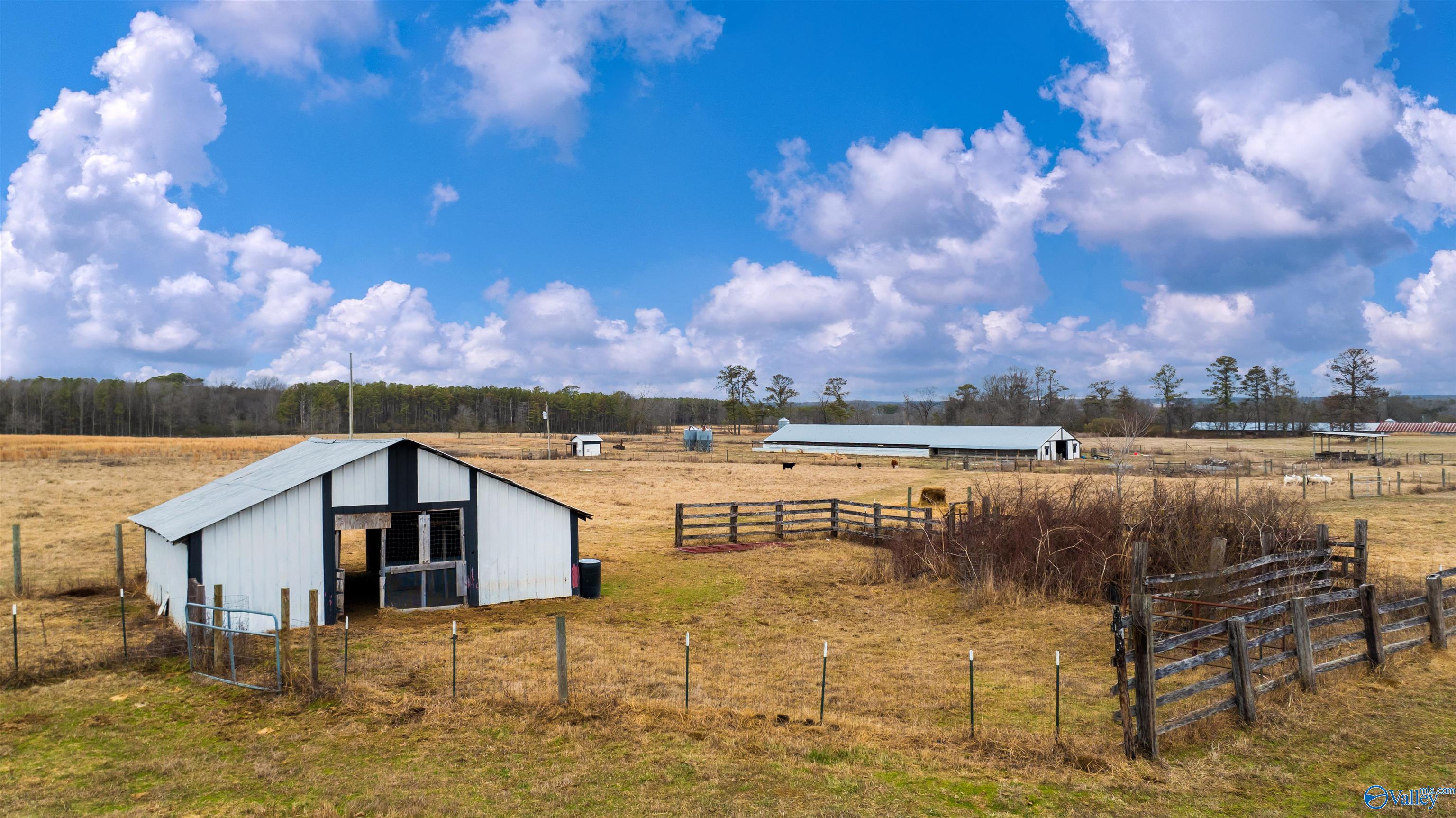 111 County Road 475
