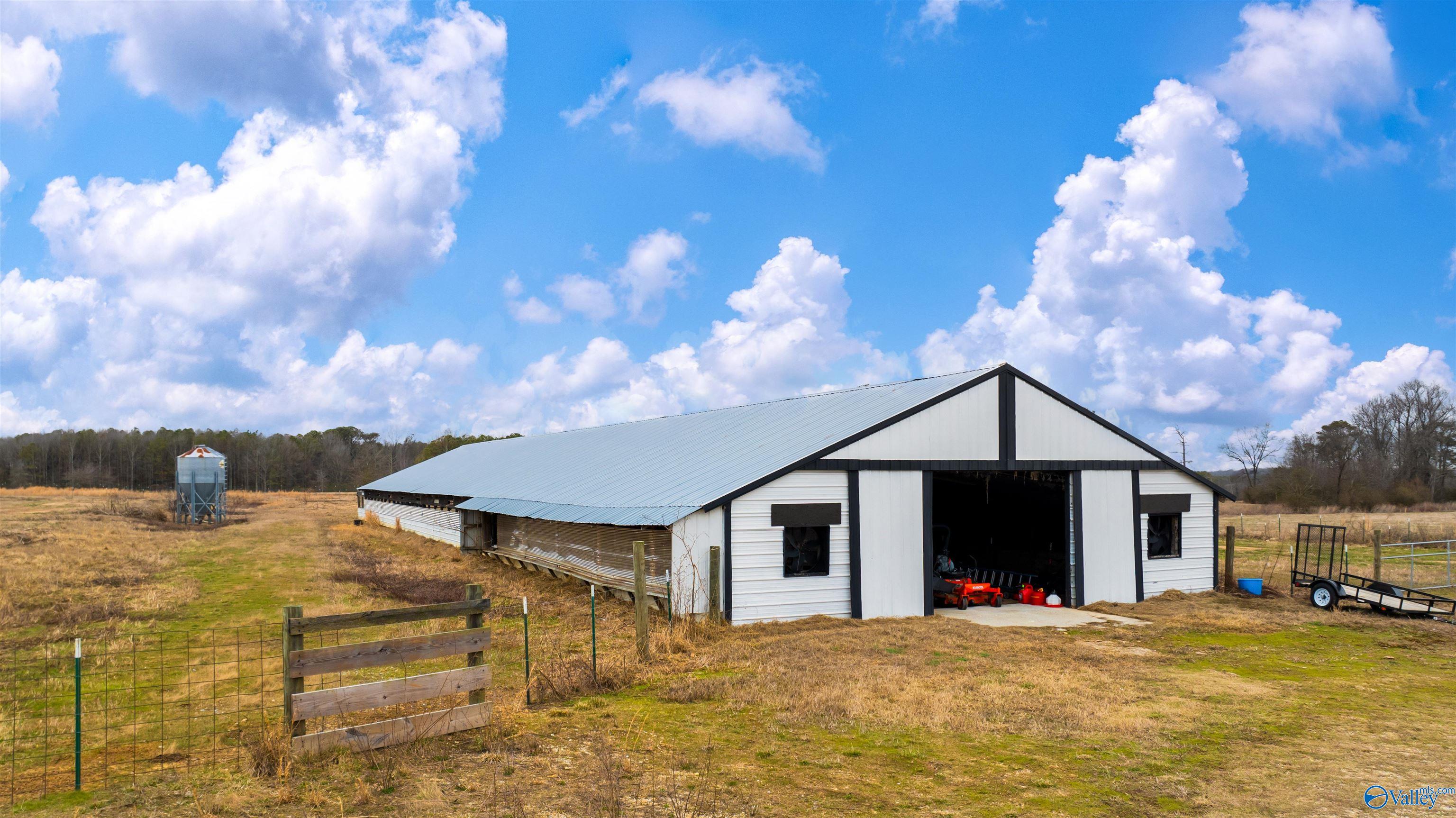 111 County Road 475