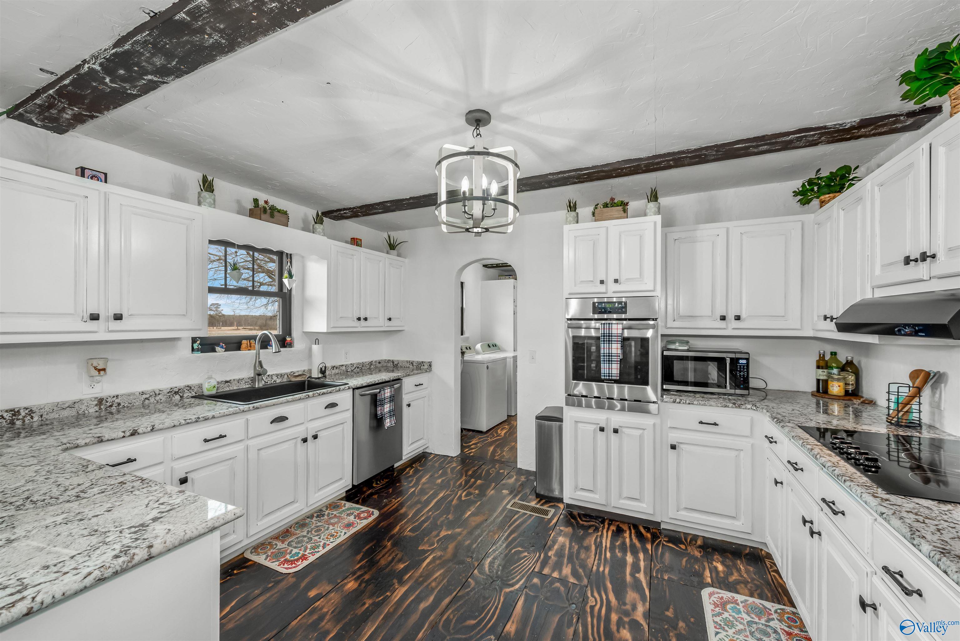 111 County Road 475