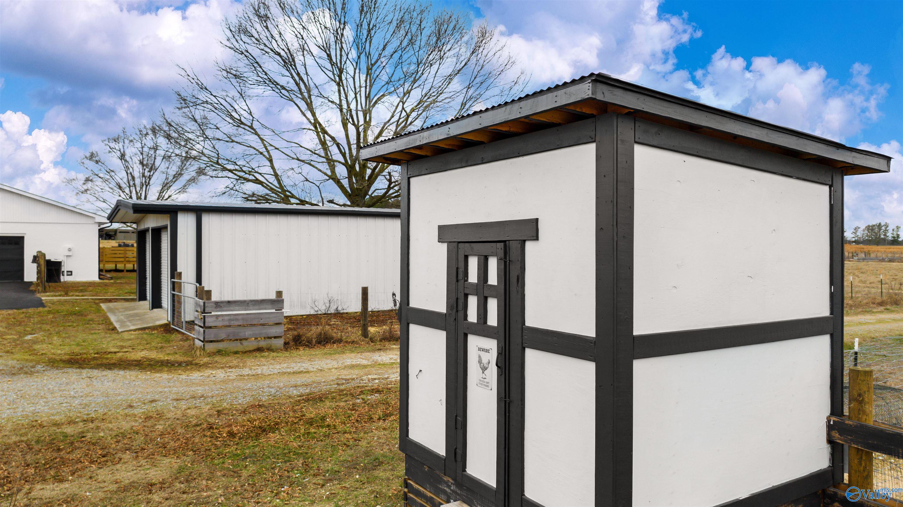 111 County Road 475