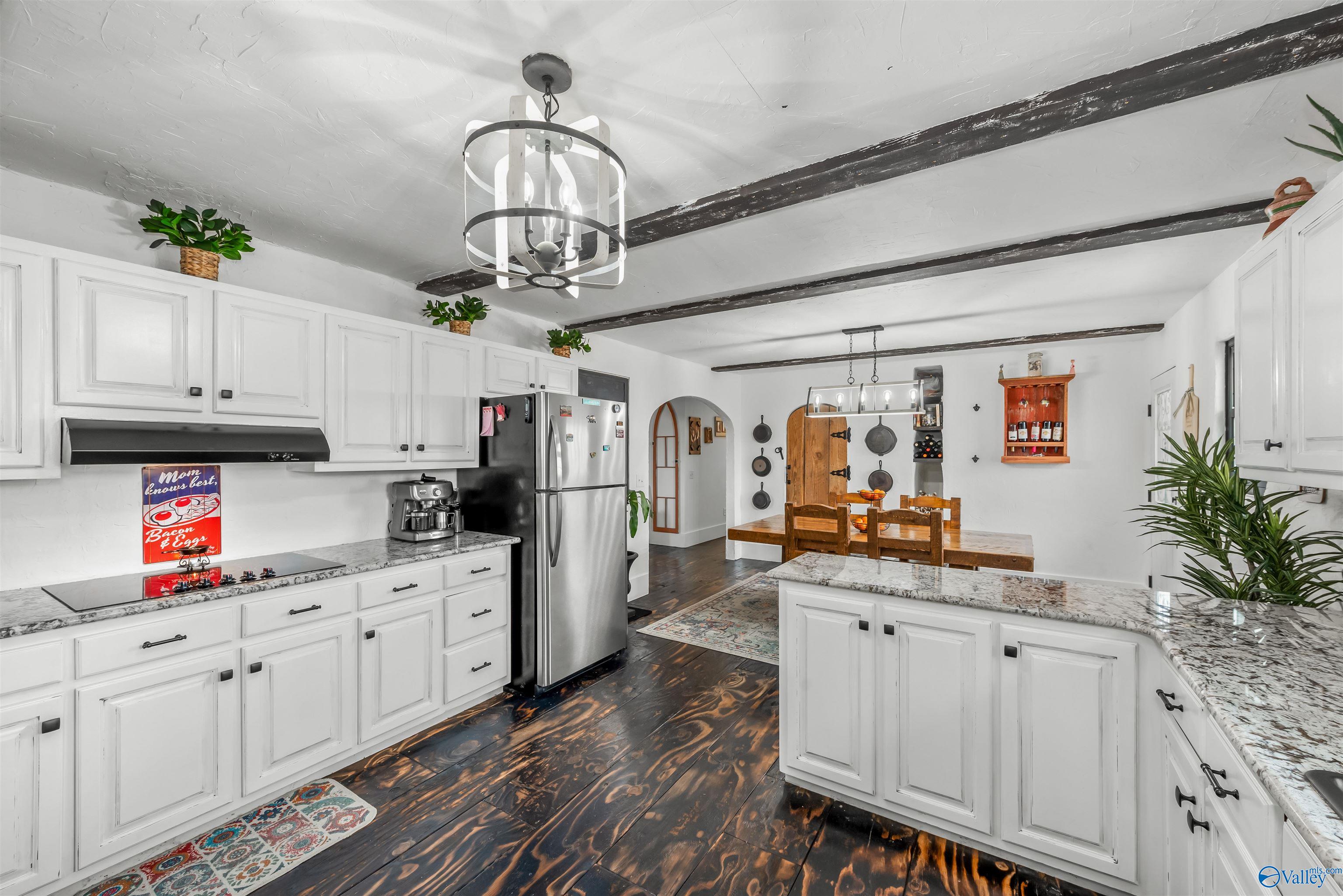 111 County Road 475