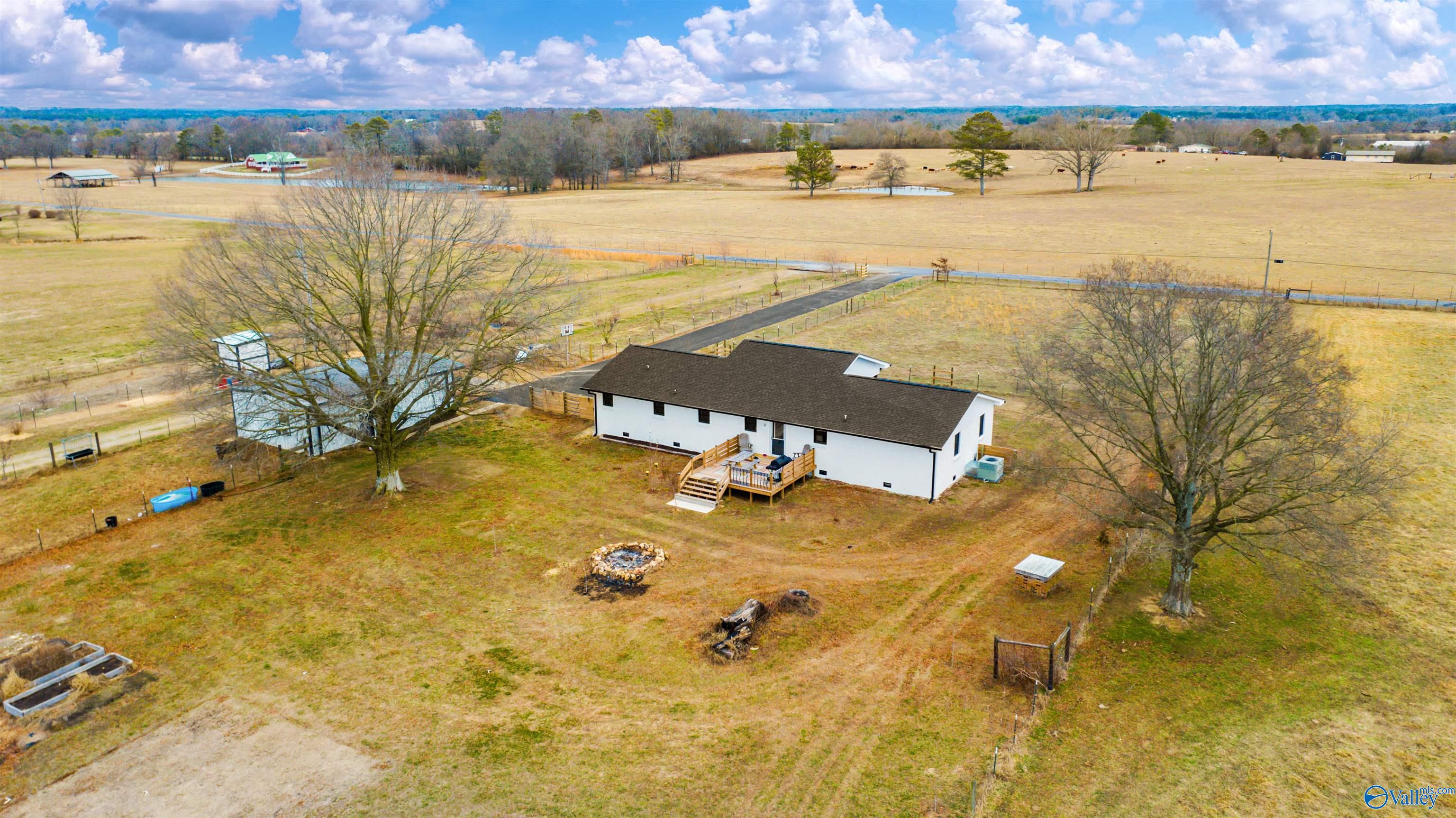 111 County Road 475