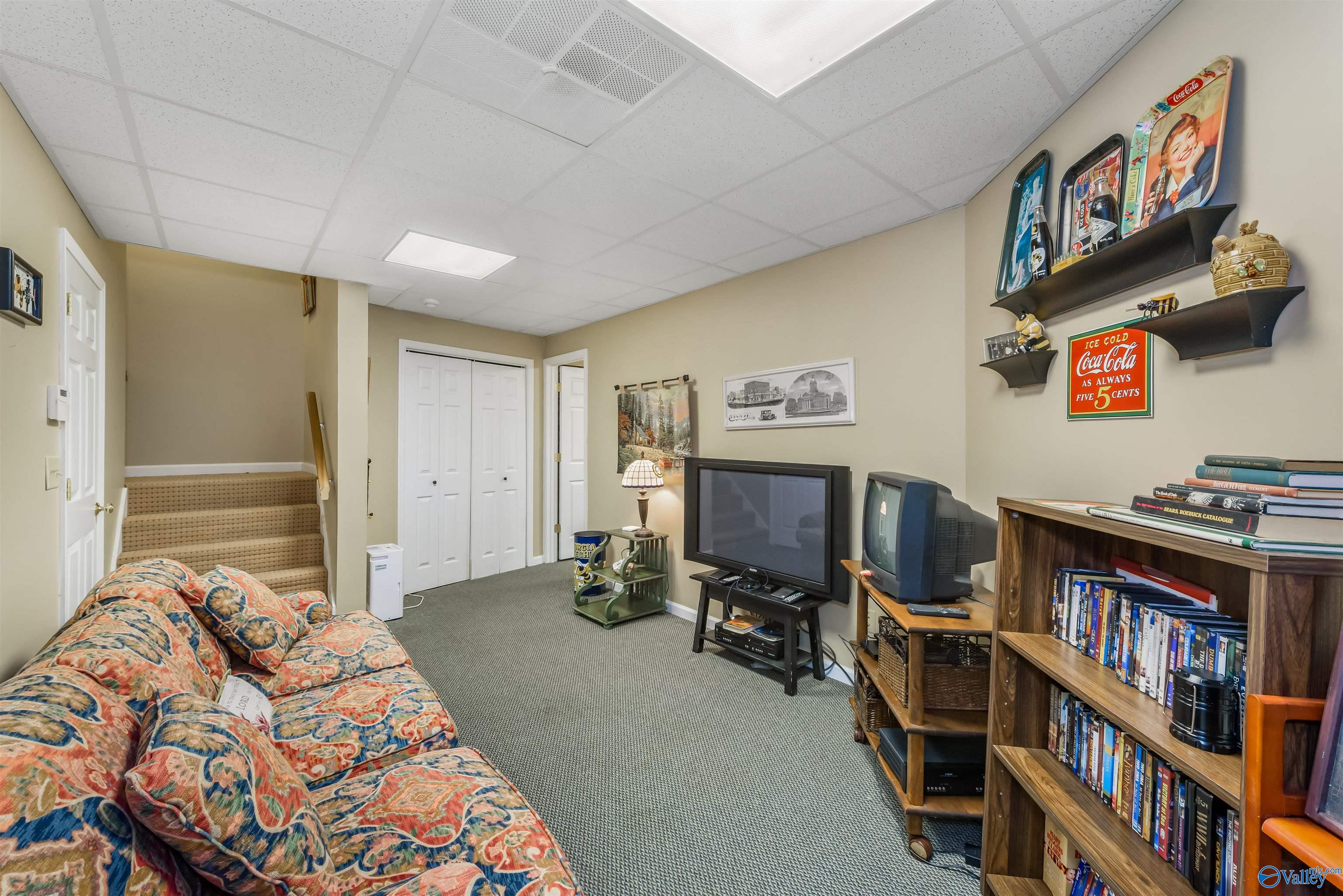 2462 County Road 166