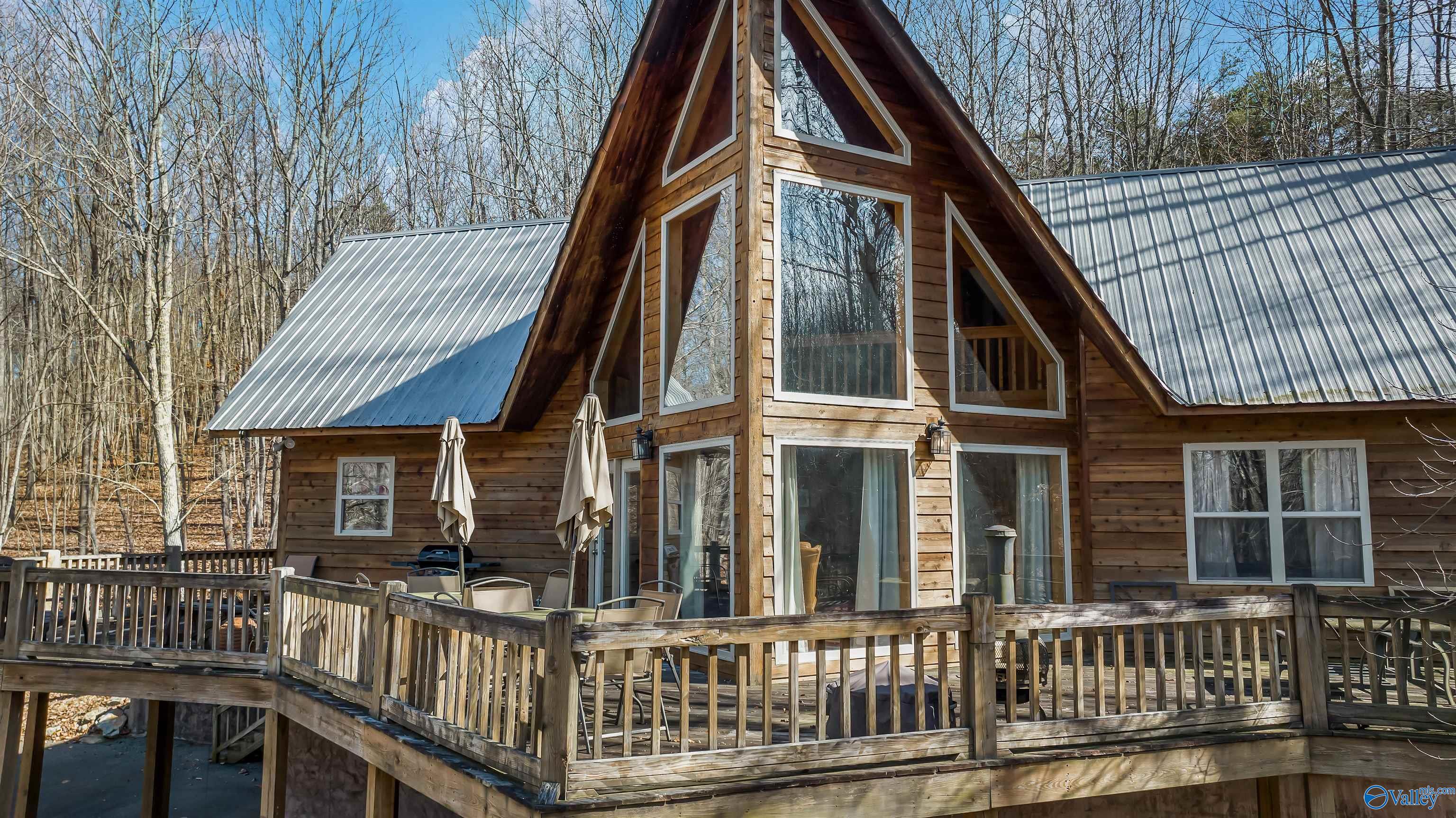 2462 County Road 166
