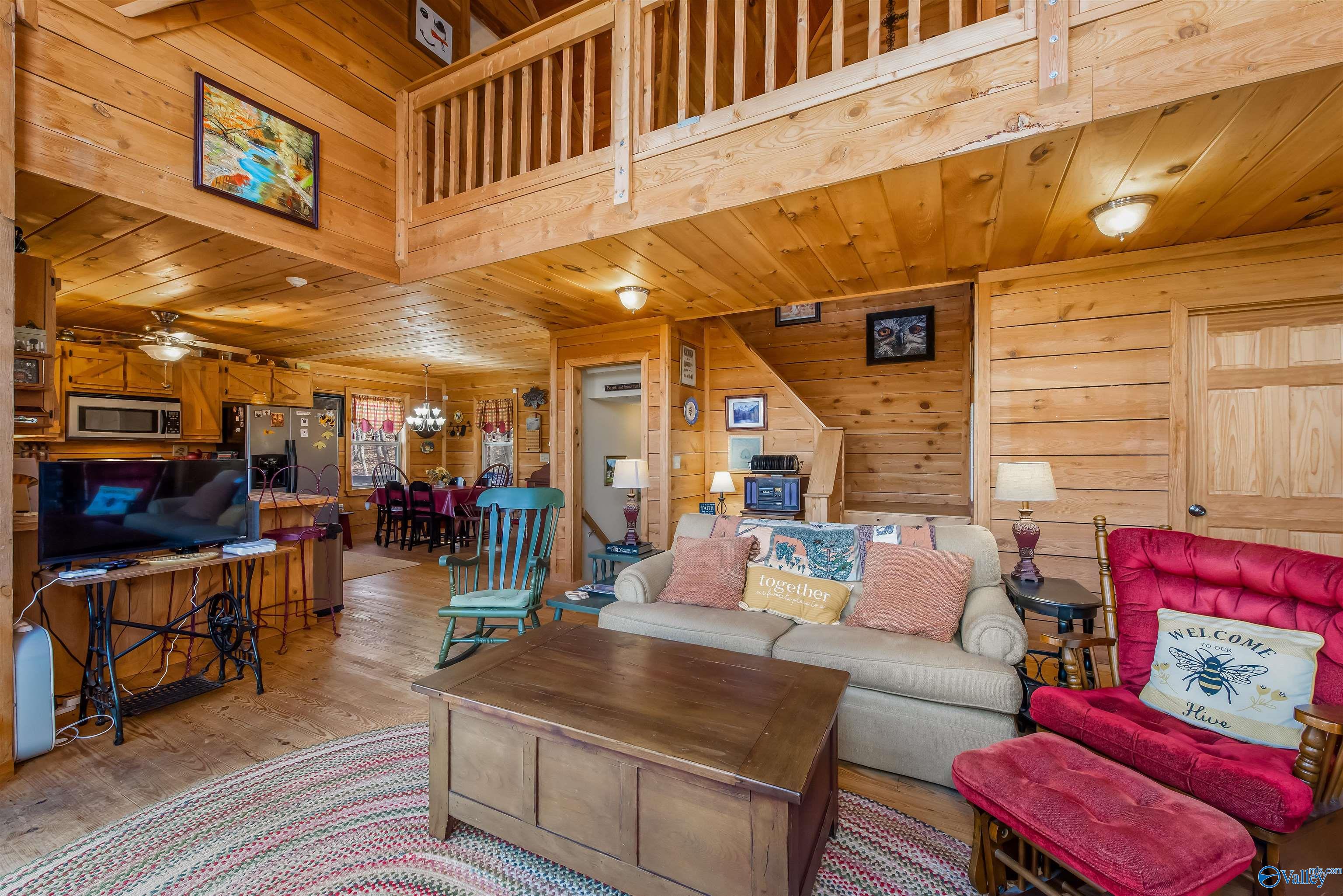 2462 County Road 166