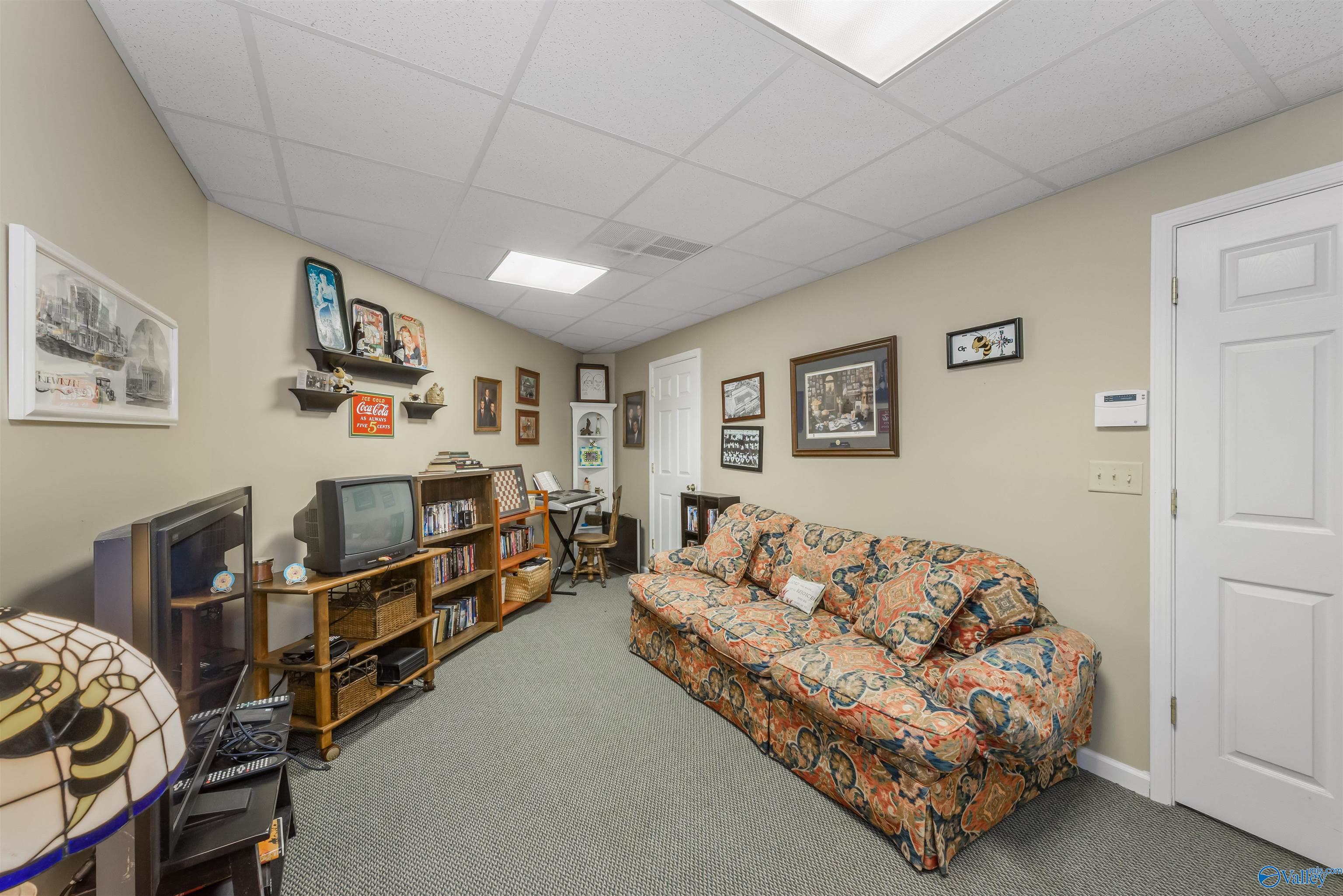 2462 County Road 166