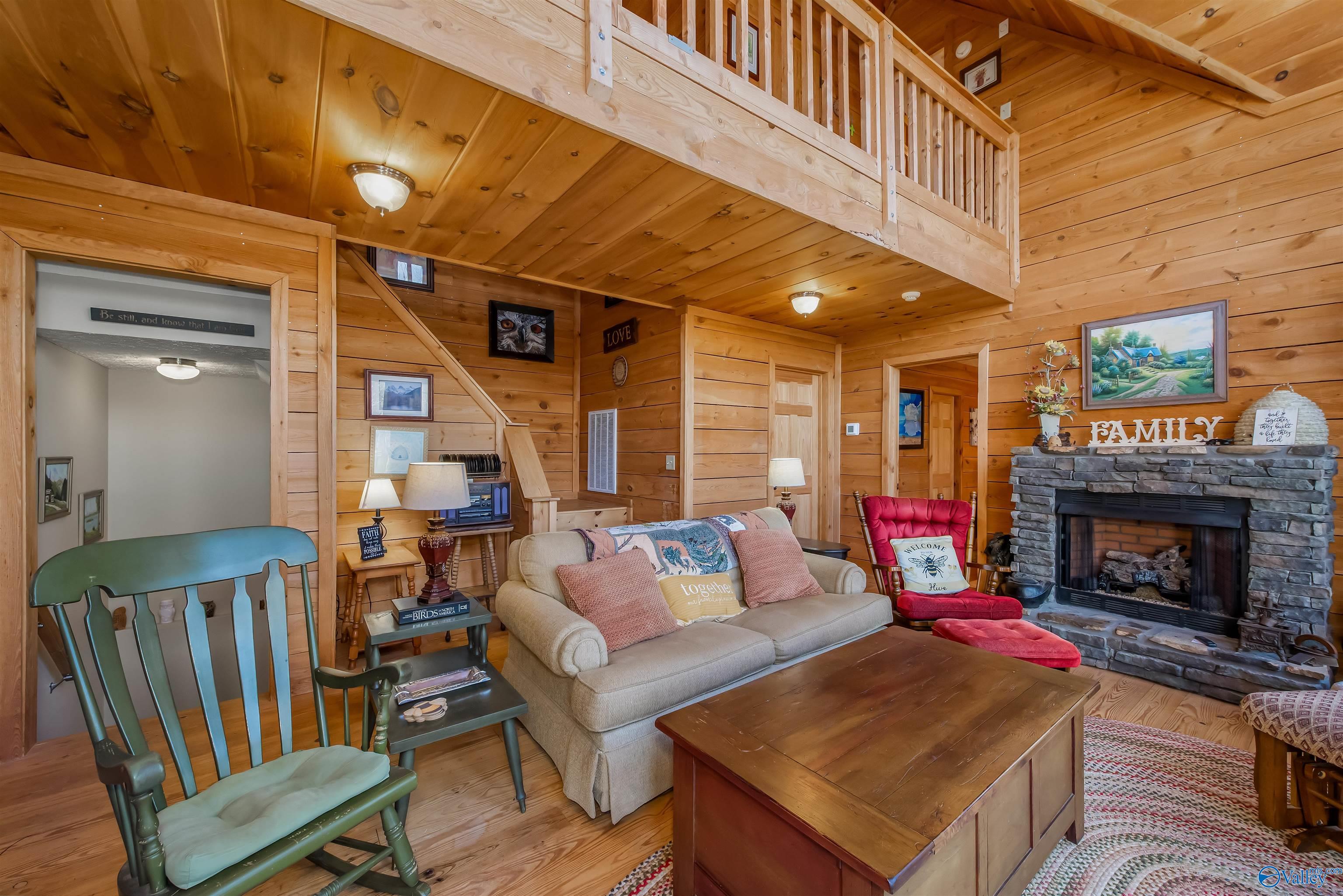 2462 County Road 166